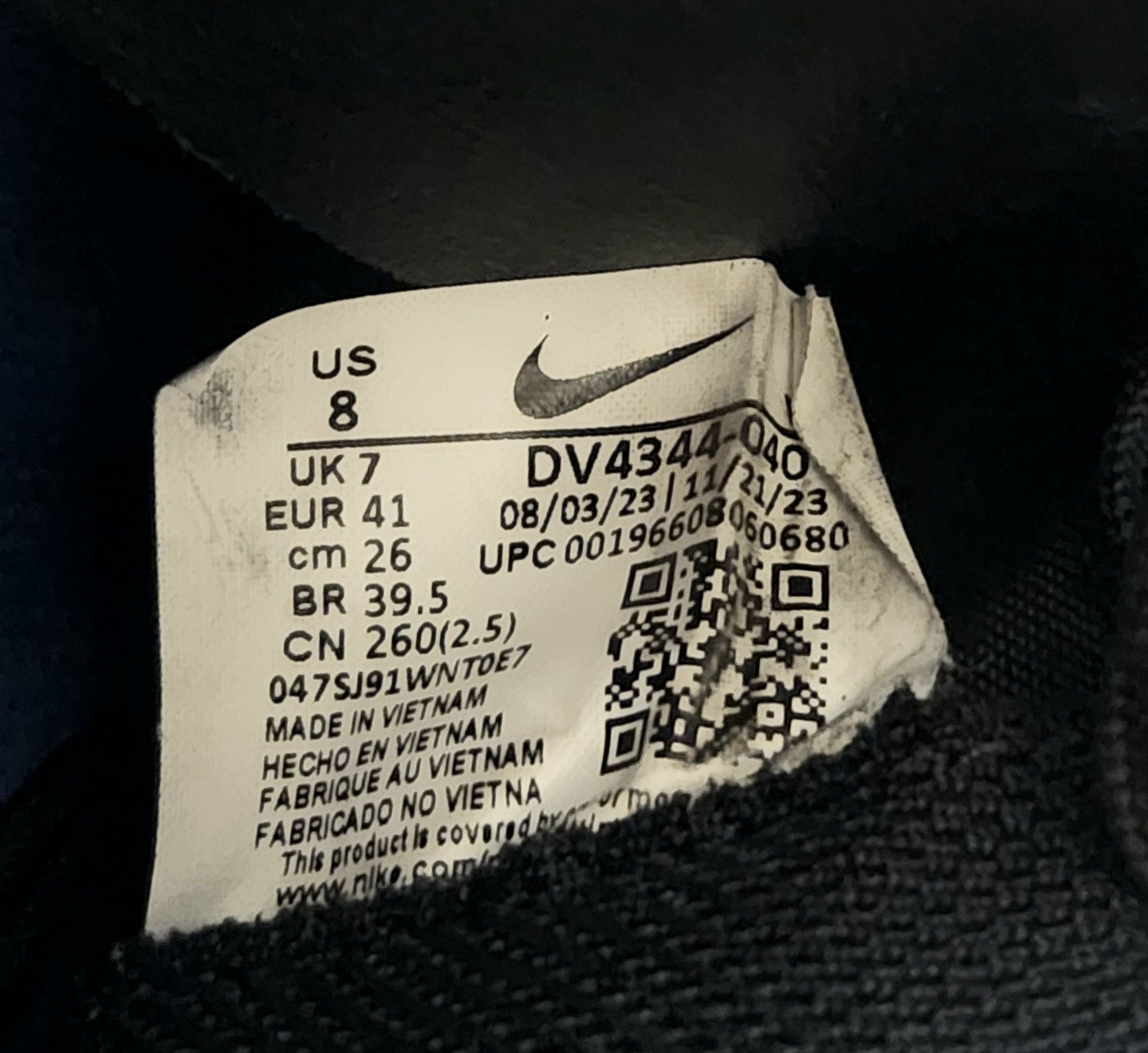 Nike Nike Tiempo Legend 10 Academy FG/MG Soccer DV4337-040 Sz 8 Size US 8 / EU 41 - 8 Thumbnail