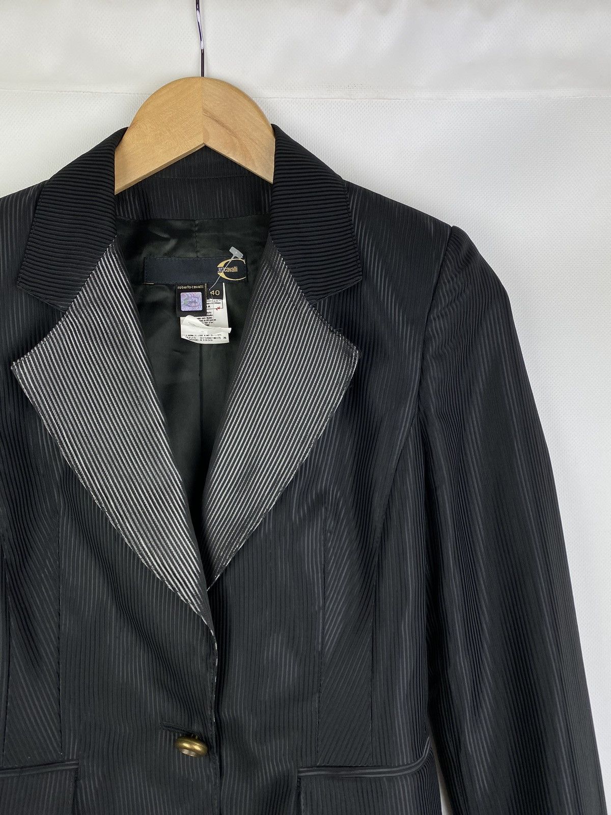 Just Cavalli Just Cavalli ladies striped blazer jacket size 40 / L Size S / US 4 / IT 40 - 6 Thumbnail