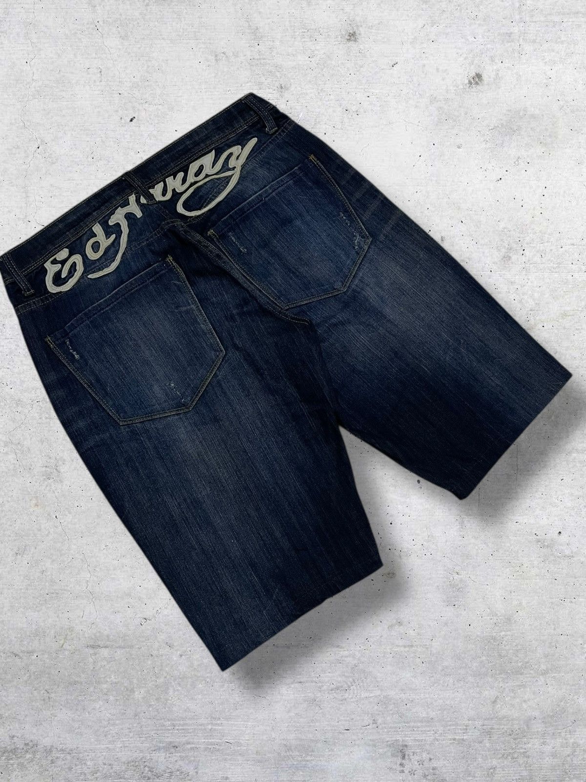 Christian Audigier VINTAGE DESIGNER CHRISTIAN AUDIGER SKULL TATTOO SHORT DENIM Size US 33 - 7 Thumbnail
