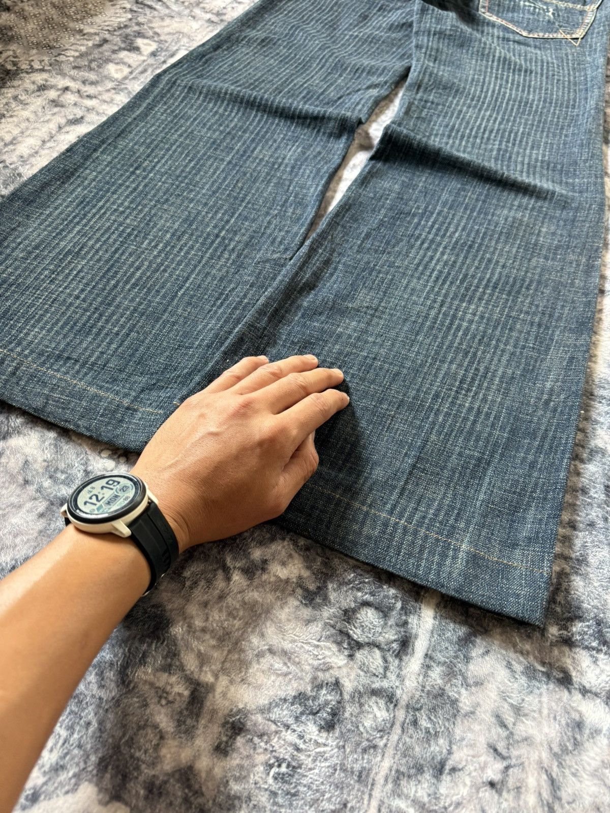 Le Grande Bleu (L.G.B.) Dear Heart Railroad Pinstripe Fade Flared Wide Leg Jeans Size US 28 / EU 44 - 20 Thumbnail