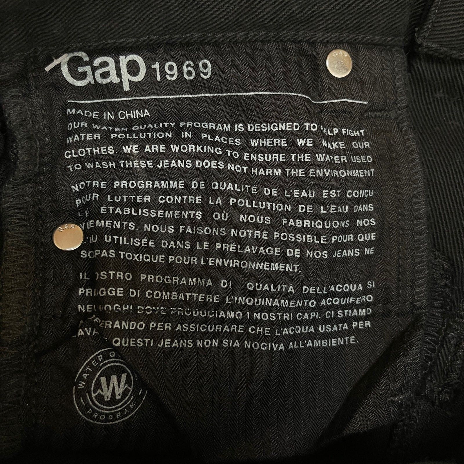 Gap Gap 1969 Black Ripped Girlfriend Denim Jeans Size 24r NWT Size 24" / US 00 / IT 34 - 11 Thumbnail