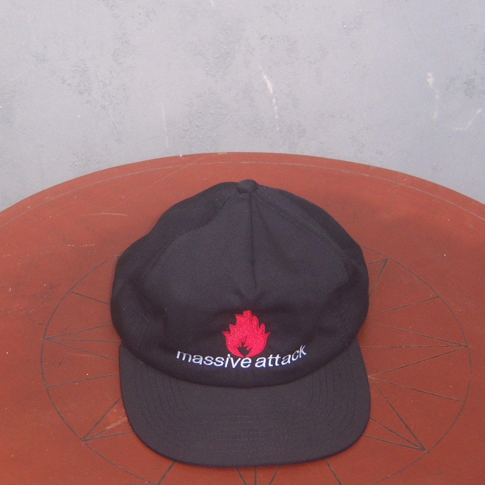 Other Massive Attack Caps / Portishead / Dj Shadow Size ONE SIZE - 5 Thumbnail