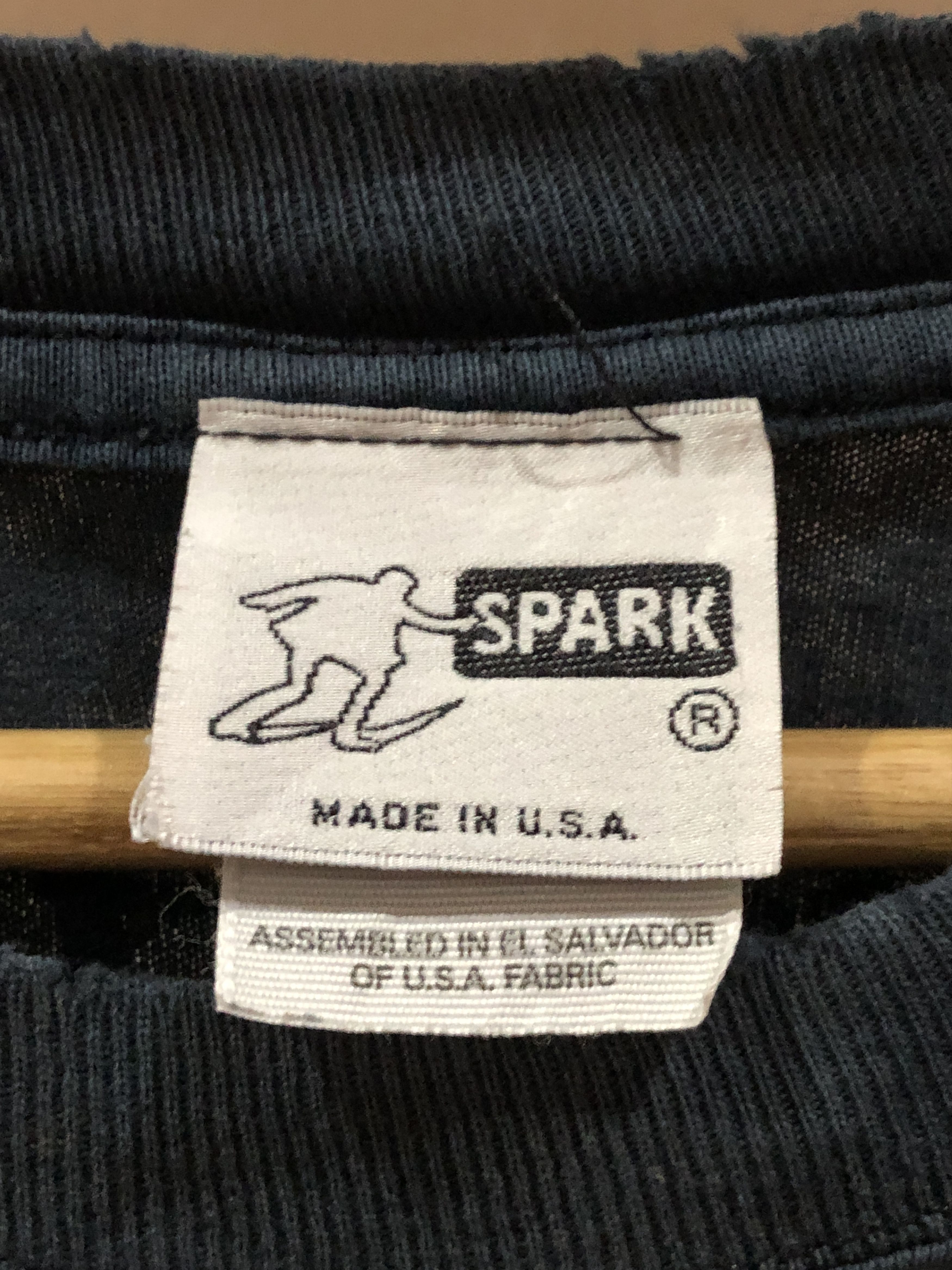 Vintage Vintage 90s Spark Skateboard Surf Tshirts Size US M / EU 48-50 / 2 - 9 Thumbnail