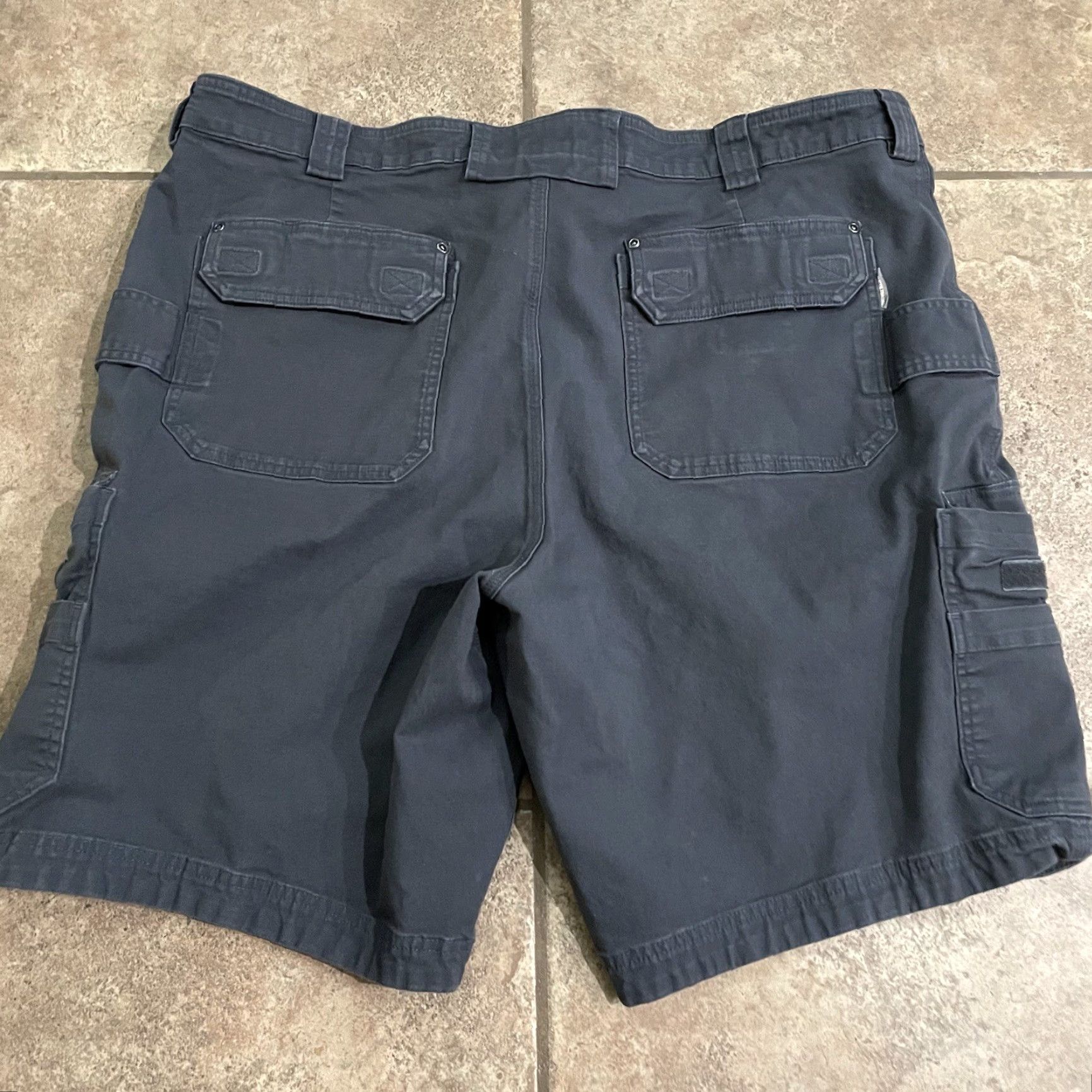 CO Duluth Cargo Shorts Mens 46 97% Cotton Dark Blue Flex Fire Hose Size US 30 / EU 46 - 5 Thumbnail