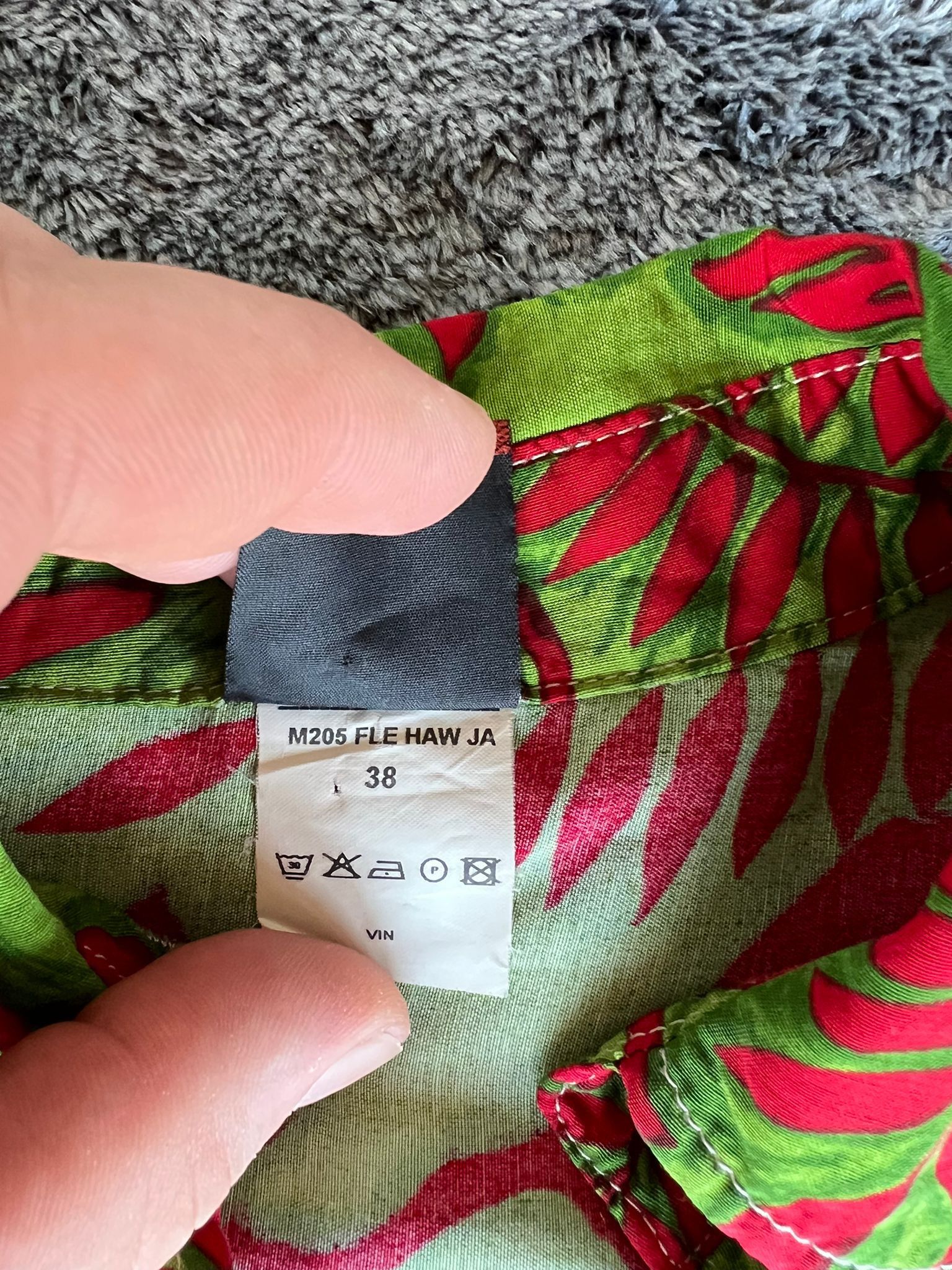 Jean Paul Gaultier "Red&Green Leaves" Button Up Shirt Size M / US 6-8 / IT 42-44 - 8 Thumbnail