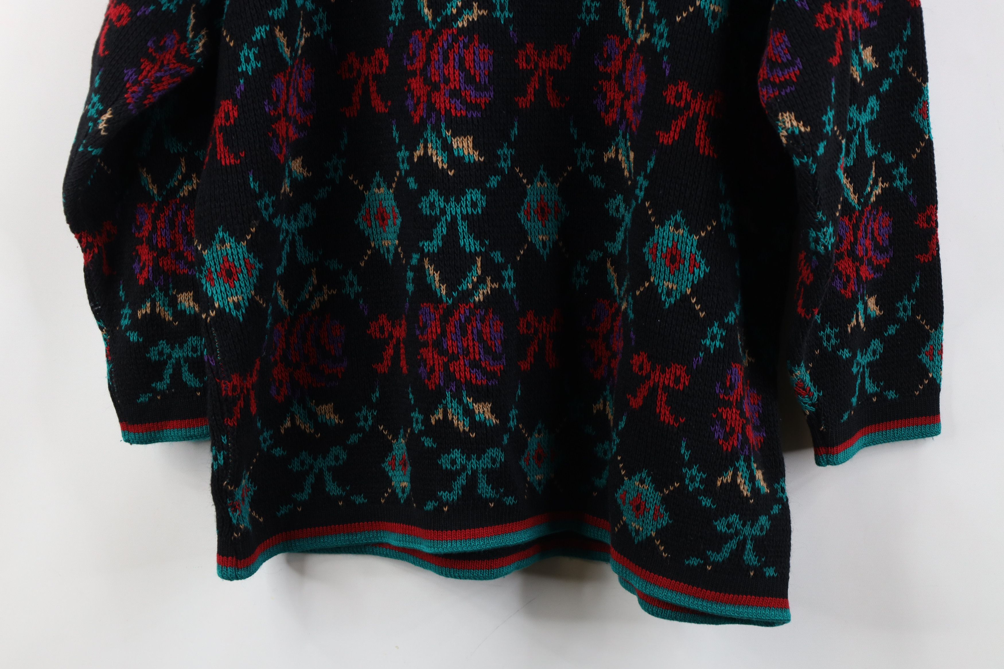 Vintage Vintage 90s Streetwear Flower Argyle Knit Sweater USA Size M / US 6-8 / IT 42-44 - 12 Thumbnail