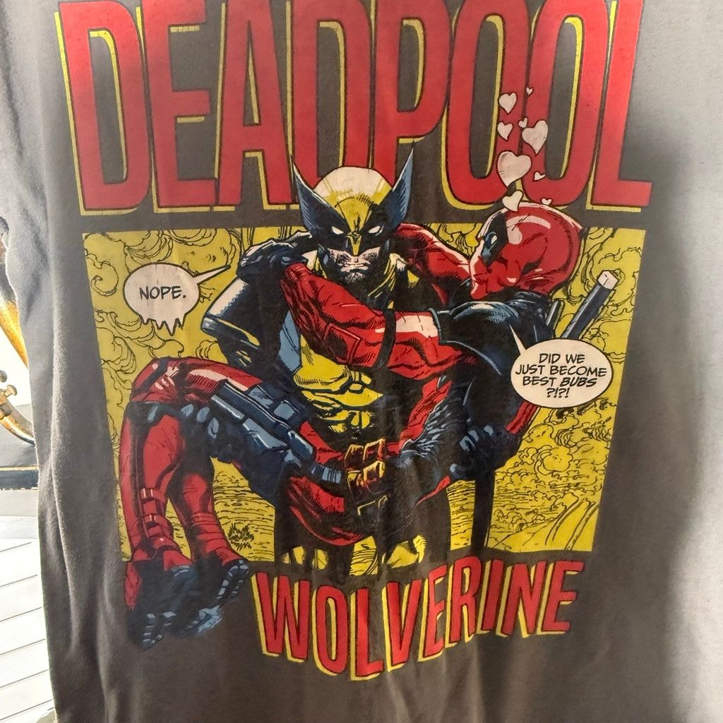Marvel Comics Deadpool Wolverine Marvel graphics T-shirt men's sz S Size US S / EU 44-46 / 1 - 6 Thumbnail