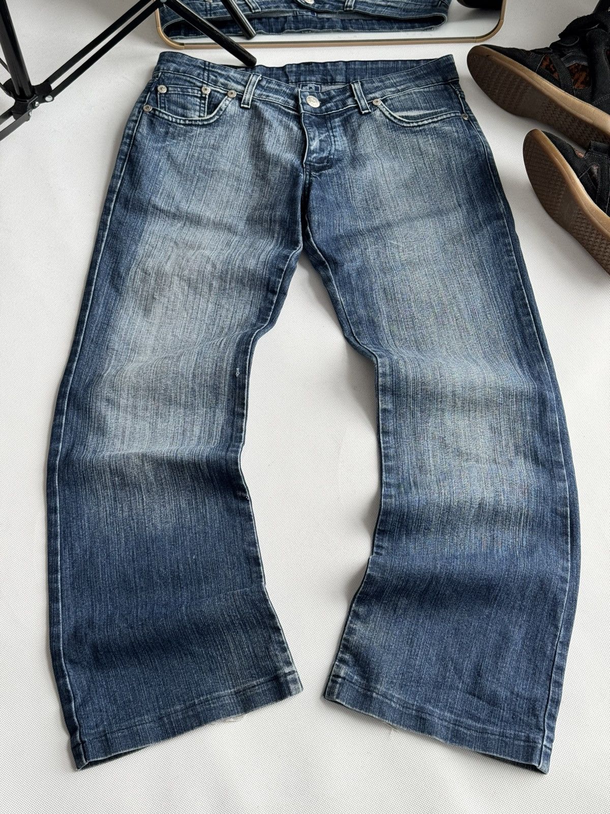 Victoria Beckham RARE VICTORIA BECKHAM FLARE JEANS Y2K If six was nine style Size 27" / US 4 / IT 40 - 8 Thumbnail