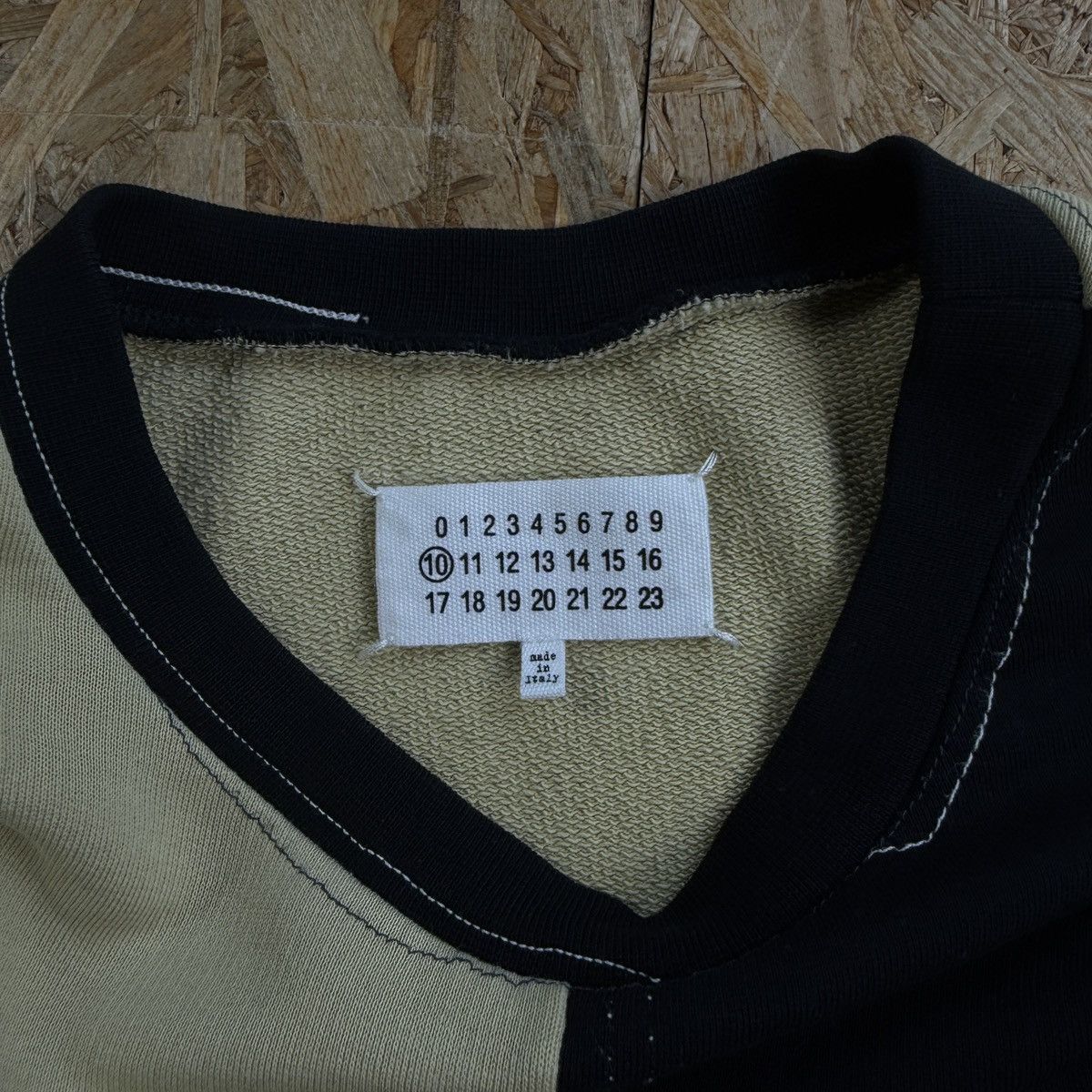 Maison Margiela Maison Margiela a/w 2017 reworked patchwork sweatshirt Size US M / EU 48-50 / 2 - 2 Thumbnail