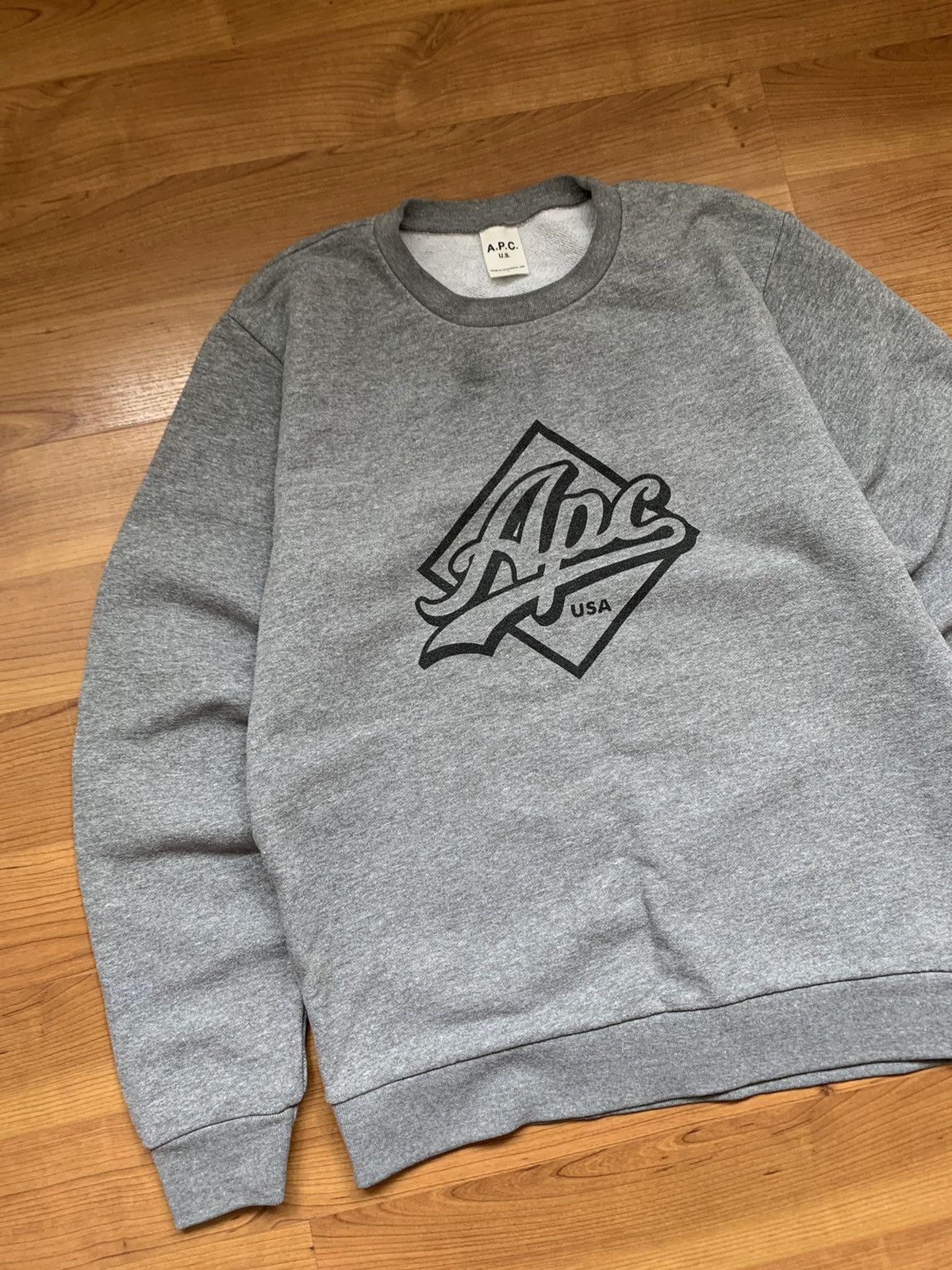 A.P.C. A.P.C. U.S. Sweatshirt Streetwear Hype Rare Vintage Size US L / EU 52-54 / 3 - 5 Thumbnail