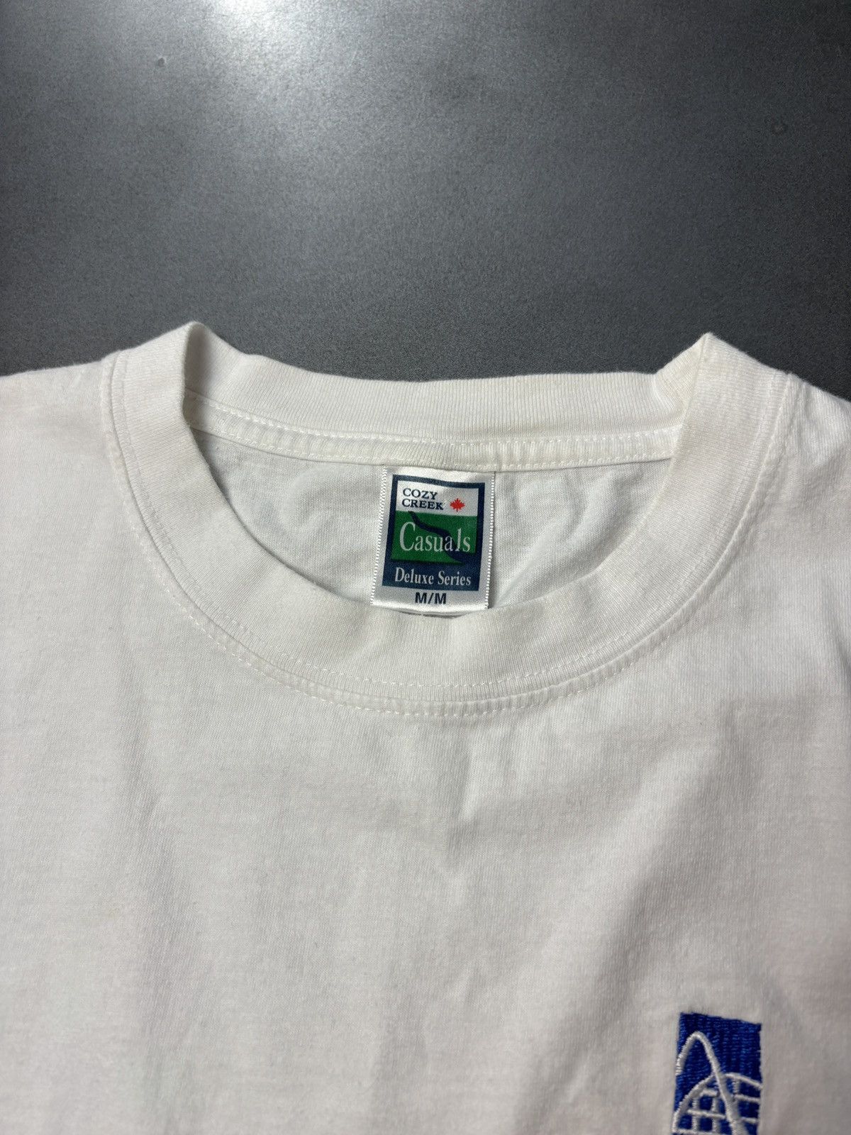 Vintage Vintage Canada's Wonderland Employee Uniform Tee Shirt Theme Size US M / EU 48-50 / 2 - 4 Thumbnail