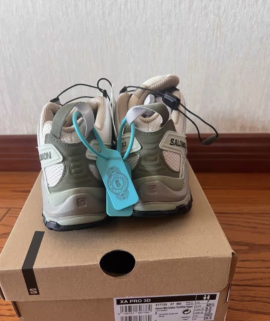 Salomon Salomon Low-Top Outdoor Performance Shoes Size US 7.5 / EU 40-41 - 2 Thumbnail