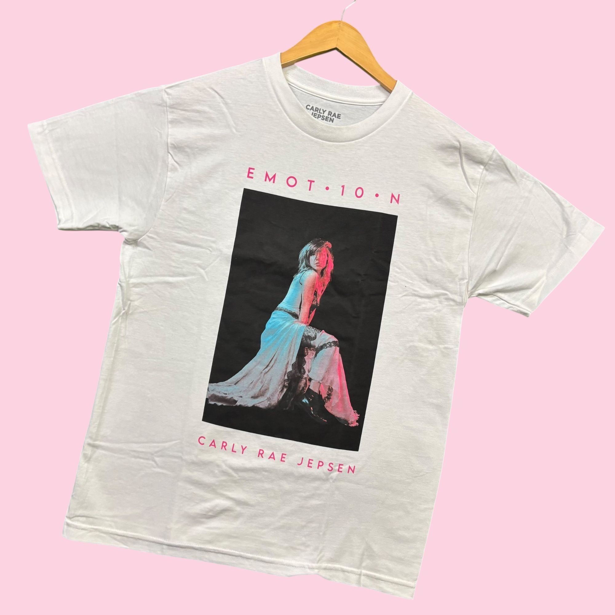 Other Carly Rae Jepsen Emotion Album Poster Tee M Size US M / EU 48-50 / 2 - 3 Thumbnail