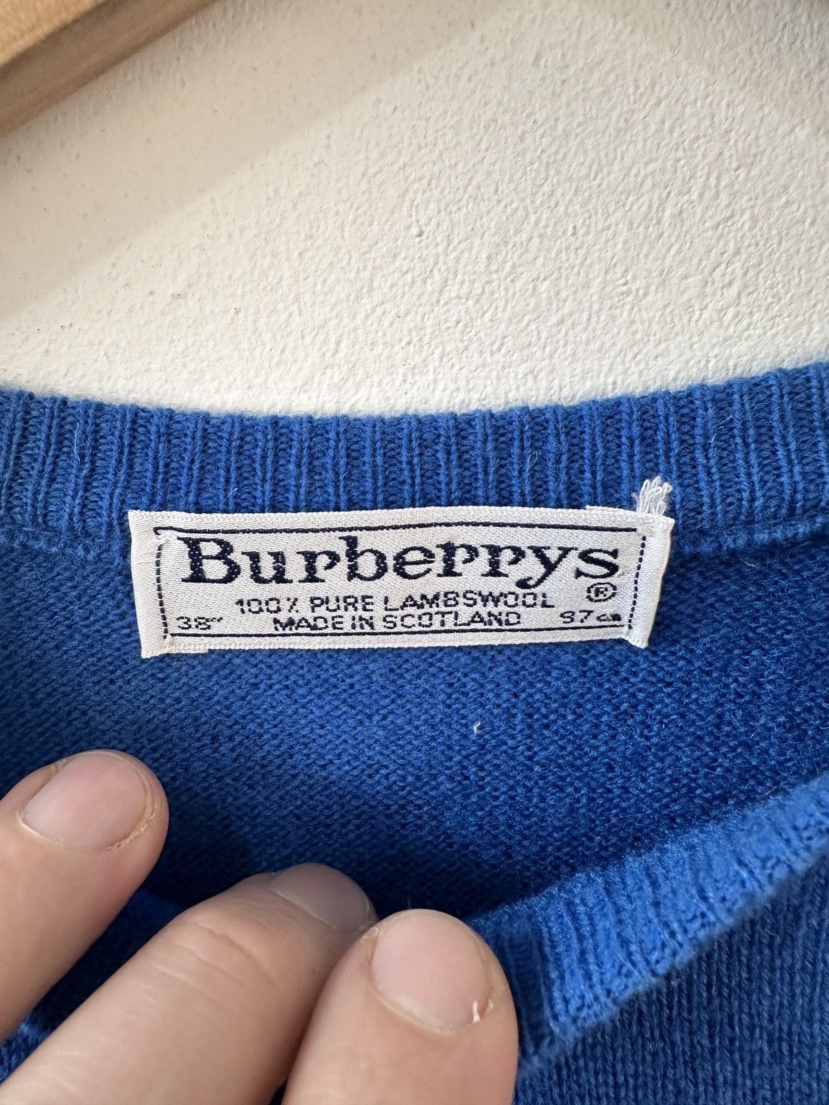 Burberry Authentic Burberrys' Crew Neck Jumper 100% Pure Lambswool Size US M / EU 48-50 / 2 - 7 Thumbnail
