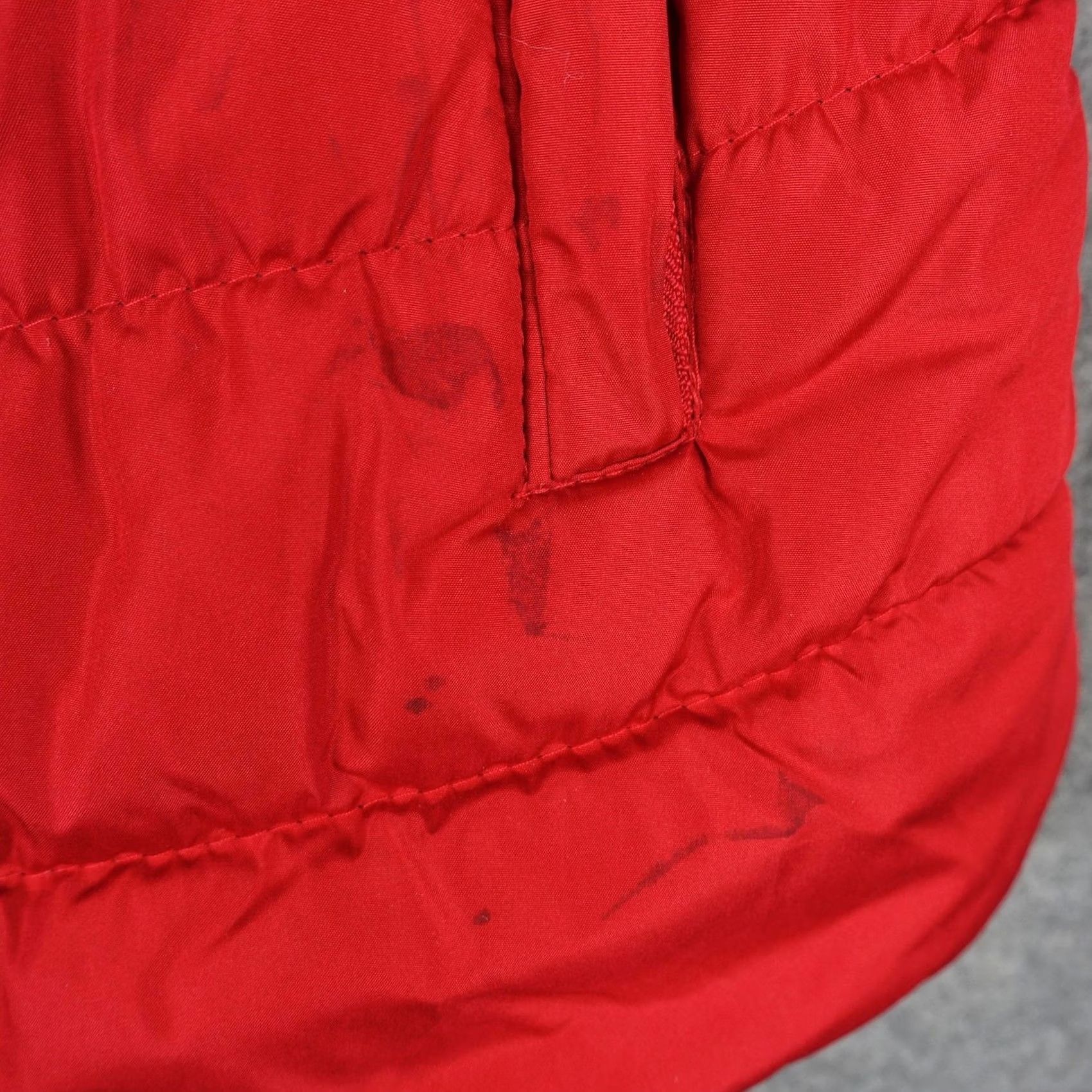 Vintage VINTAGE Dollhouse Coat Womens XS Red Faux Fur Hooded Quilted Puffer Jacket Y2K Size XS / US 0-2 / IT 36-38 - 7 Thumbnail