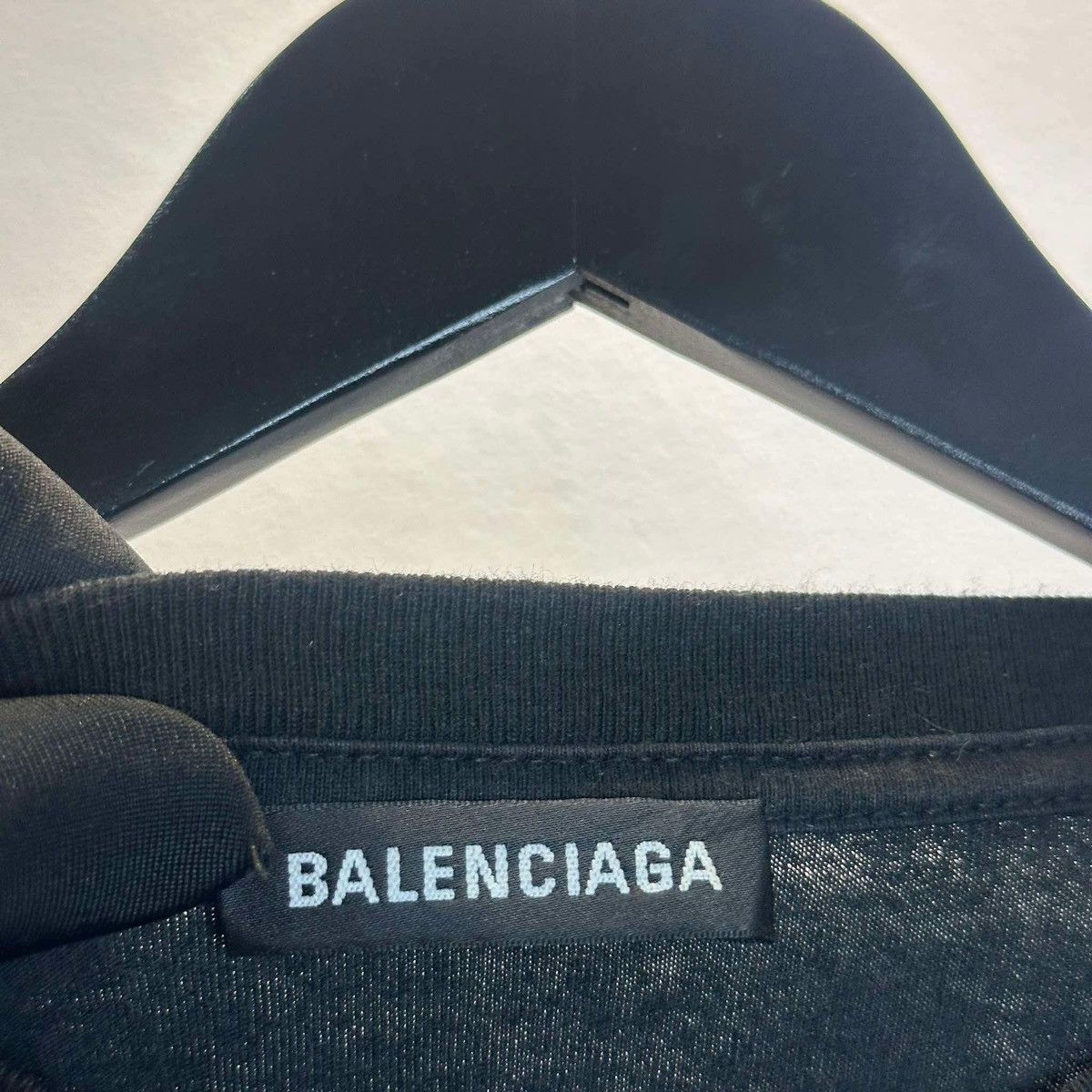 Balenciaga BALENCIAGA MULTI COLLOR LOGO T SHIRT Size US M / EU 48-50 / 2 - 3 Thumbnail
