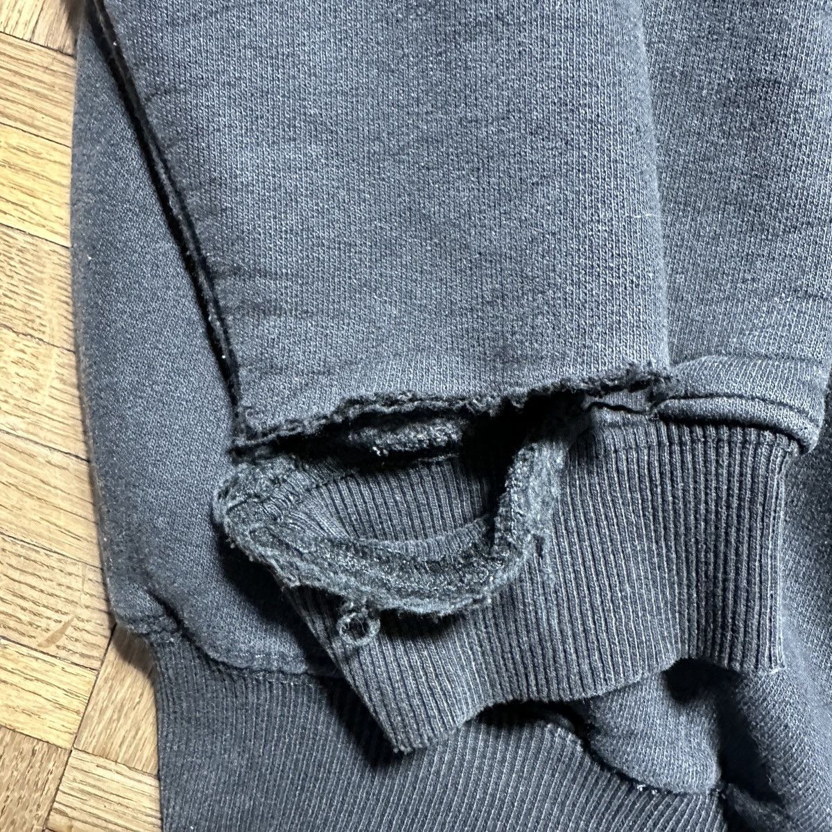Gildan × Vintage Vintage Saskatoon sweatshirt Size US L / EU 52-54 / 3 - 5 Thumbnail