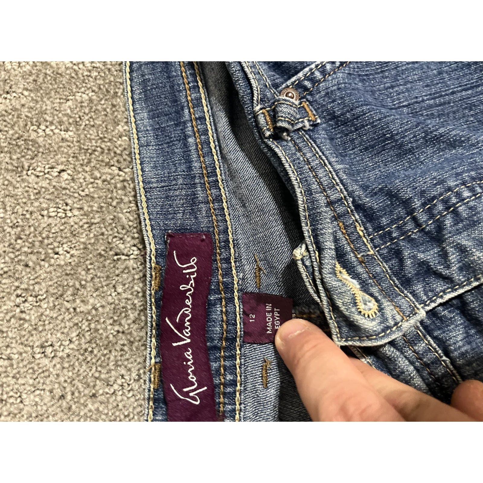Gloria Vanderbilt Gloria Vanderbilt Jeans Womens 12 Blue Amanda Distresse Straight Denim Jean Ladies 12 Size 34" / US 12 / IT 48 - 5 Thumbnail