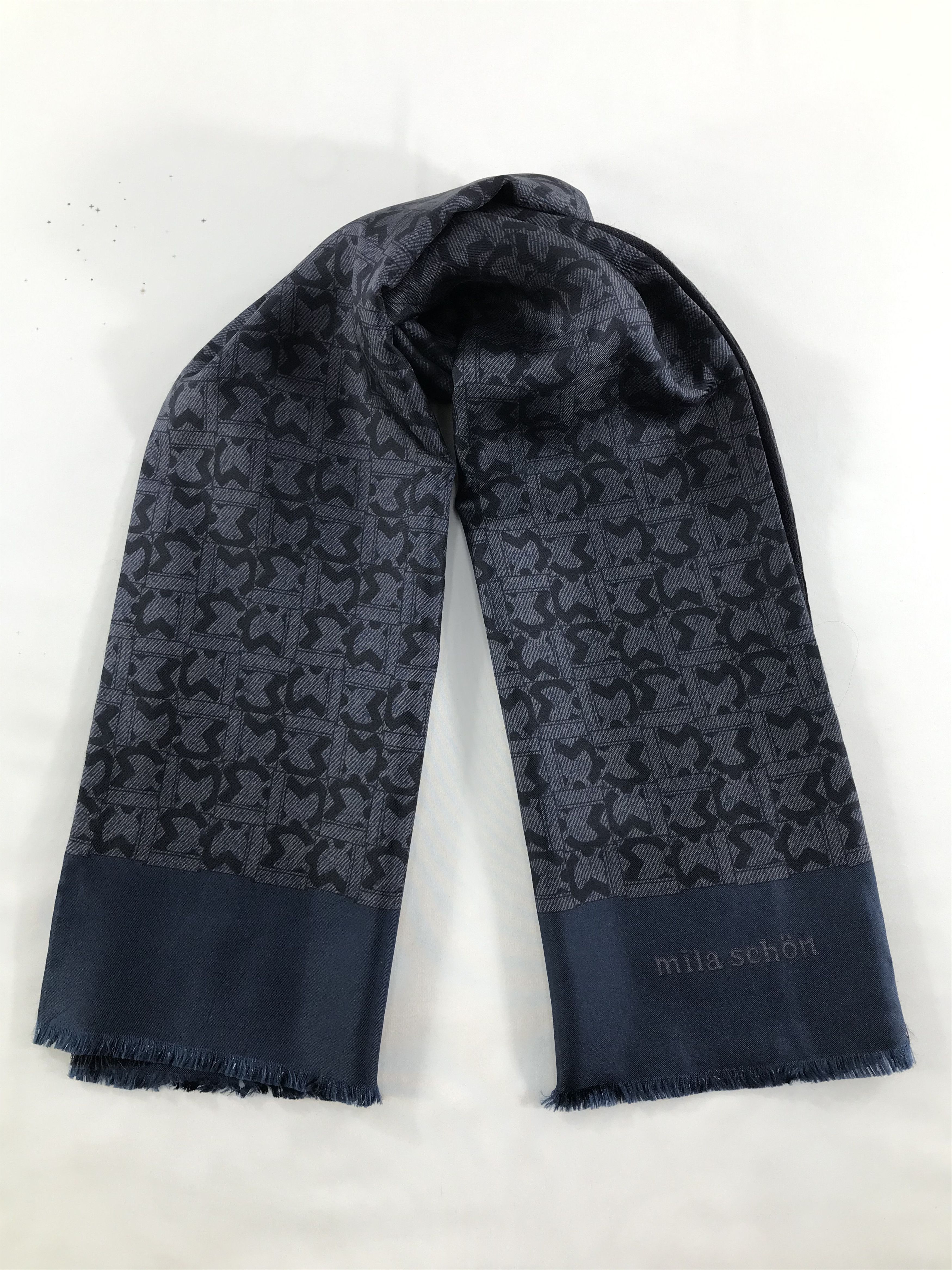 Mila Schon Vintage Mila Schon Scarf/Muffler/Neckwear MF1052 Size ONE SIZE - 1 Thumbnail