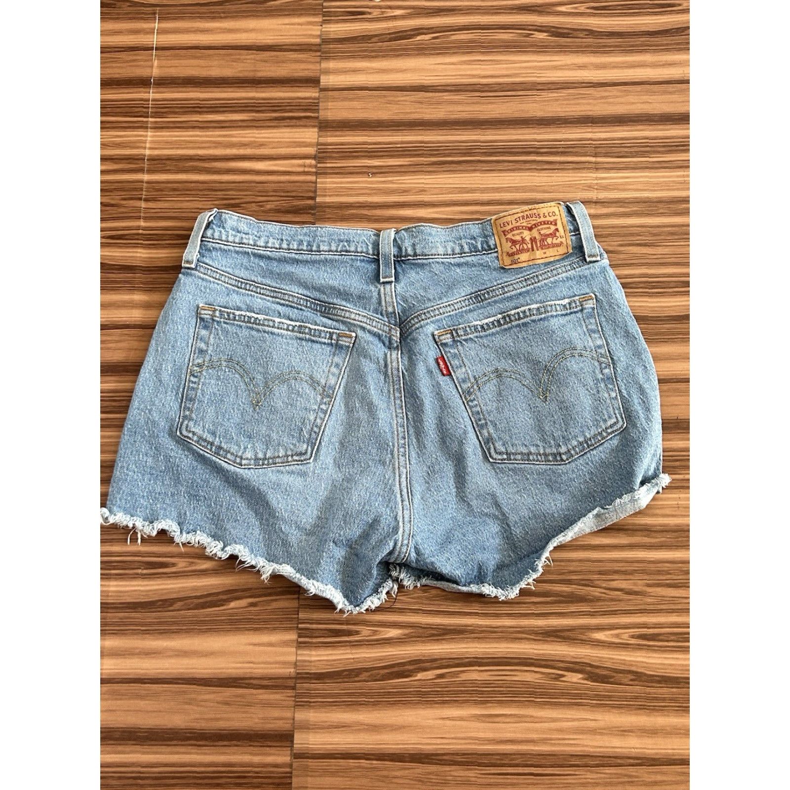 Levi's VINTAGE Levi's 501 Button Fly Jean Shorts Denim Blue Women 29 Regular Slim? (Note: "Slim" not in original) Size 29" - 2 Thumbnail