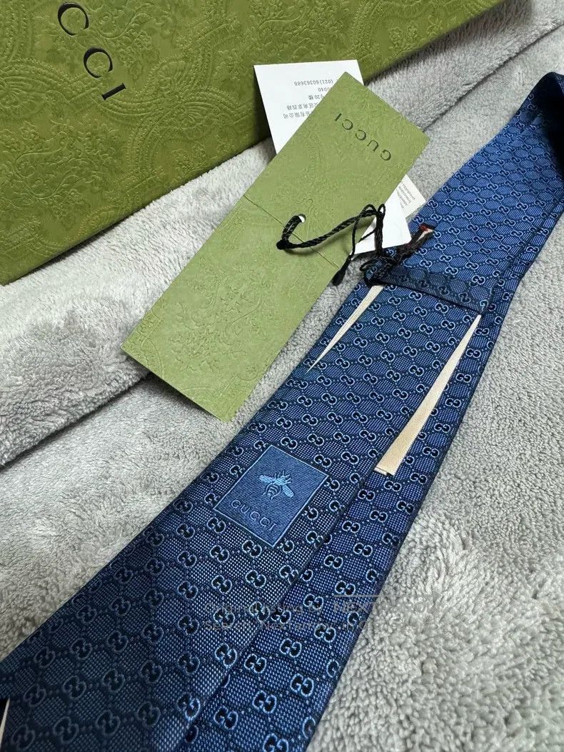 Gucci Gucci Blue tie Size ONE SIZE - 2 Thumbnail