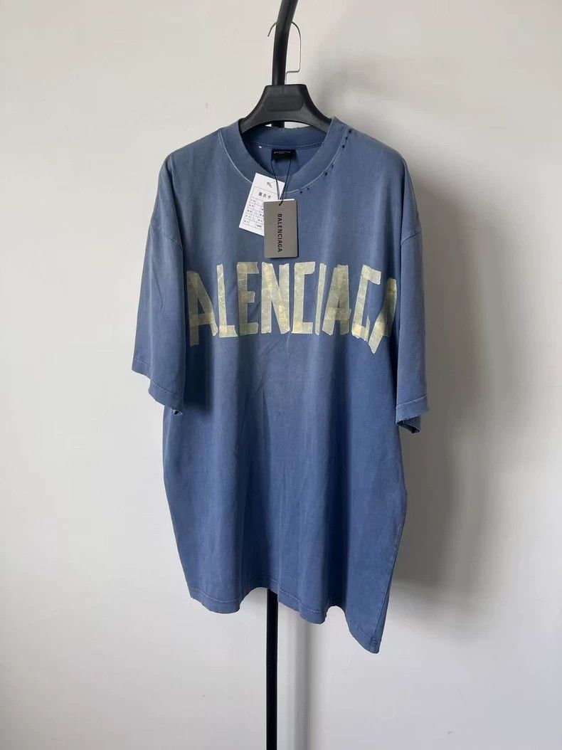Balenciaga Balenciaga Blue Letter Print Short Sleeve T-shirt-yf Size US L / EU 52-54 / 3 - 1 Thumbnail