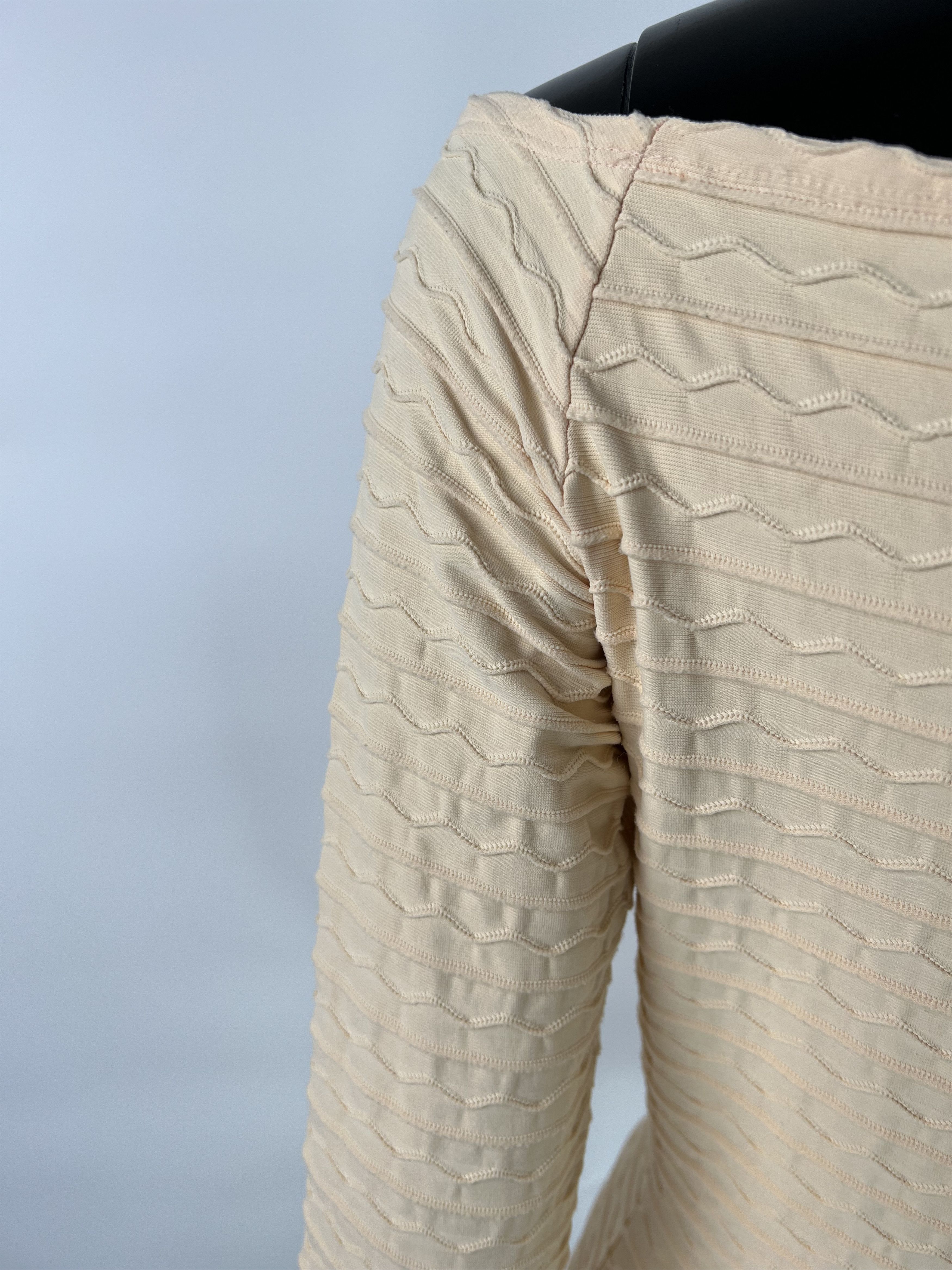 Versace × Versus Versace Versus Gianni Versace Vtg Textured Long Sleeve Short Dress Size M / US 6-8 / IT 42-44 - 4 Thumbnail