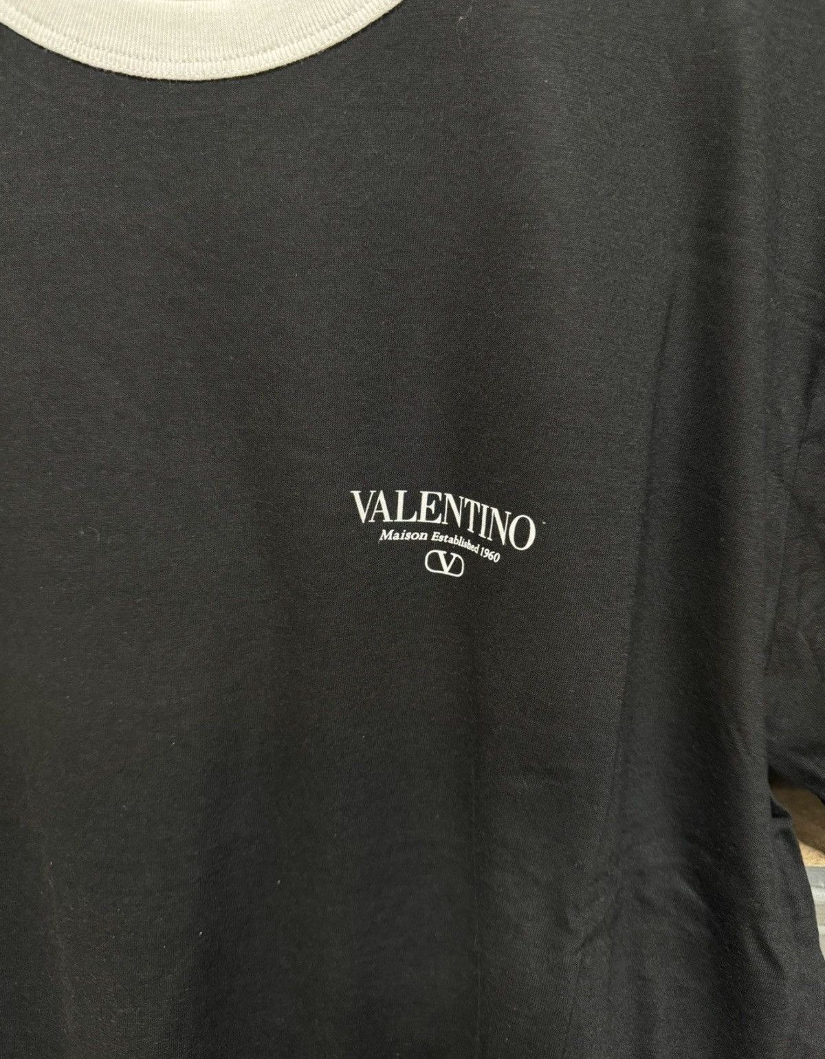 Valentino Valentino t shirt Size US L / EU 52-54 / 3 - 2 Thumbnail