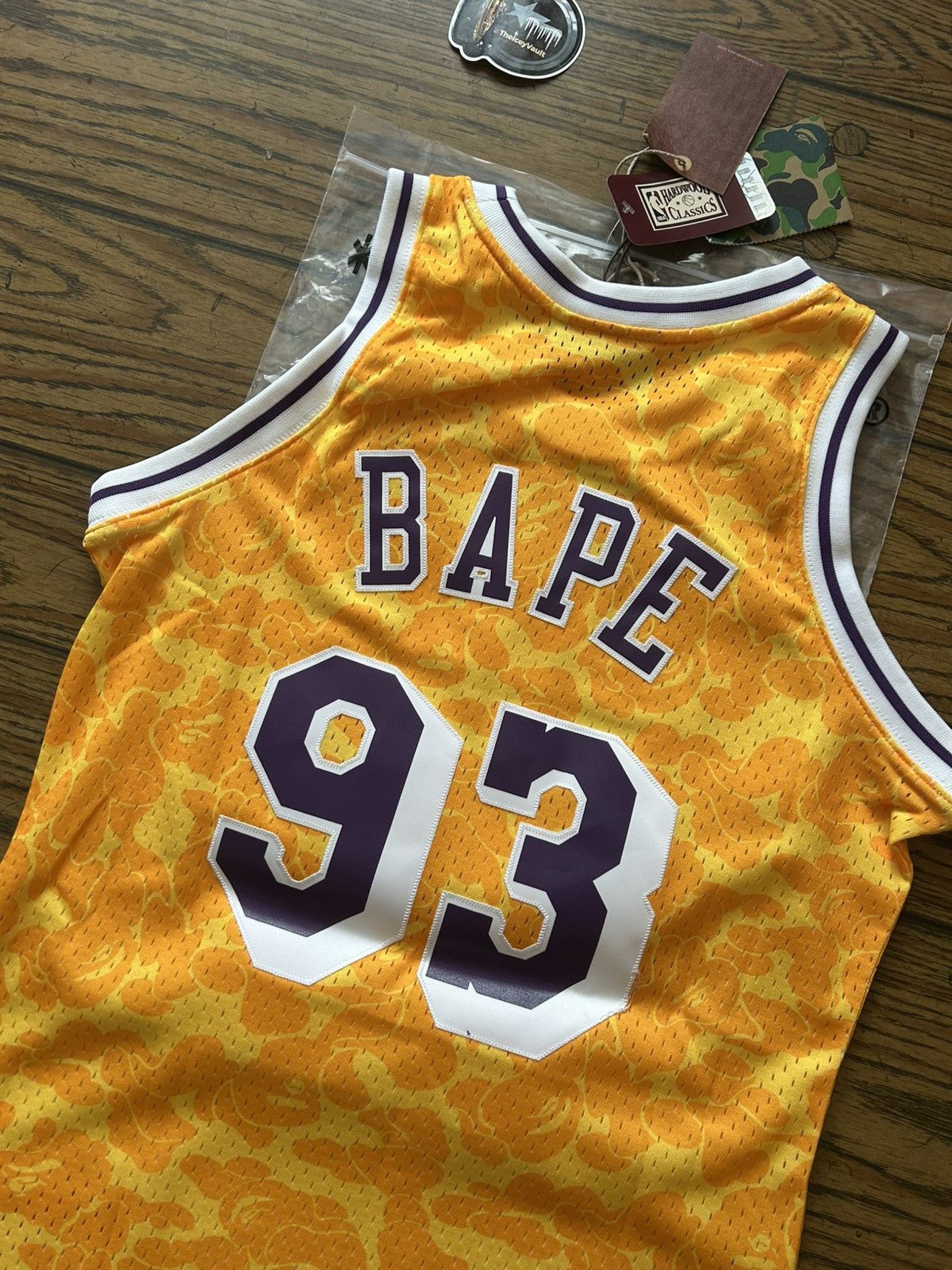 Bape × Mitchell & Ness Bape x Mitchell & Ness Lakers Jersey Size US S / EU 44-46 / 1 - 6 Thumbnail