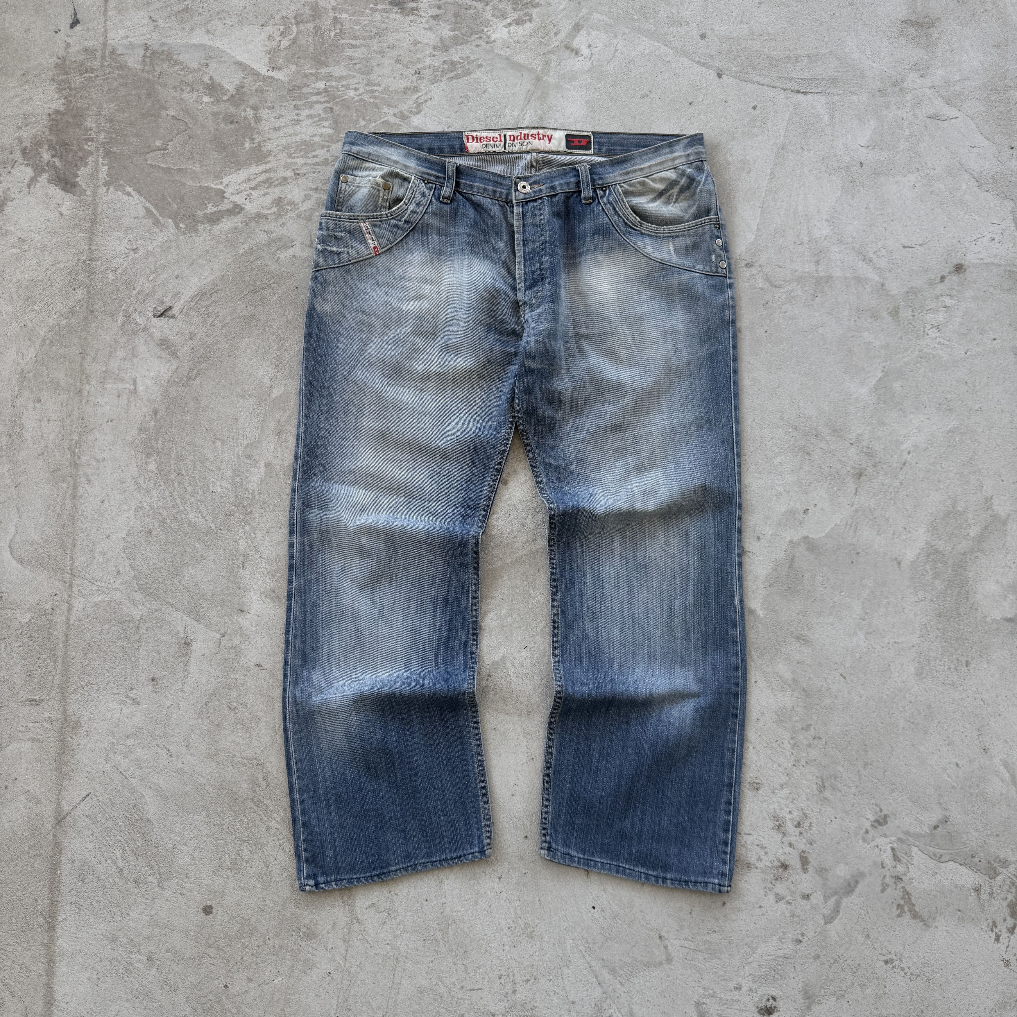 Diesel Vintage Diesel Baggy Washed Blue Jeans Size US 36 / EU 52 - 1 Thumbnail