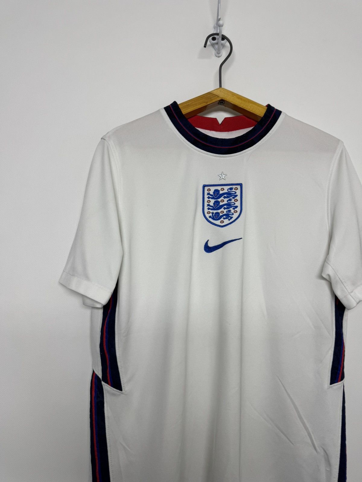 Nike Vintage Nike England National Team T-shirt jersey Size US XS / EU 42 / 0 - 6 Thumbnail