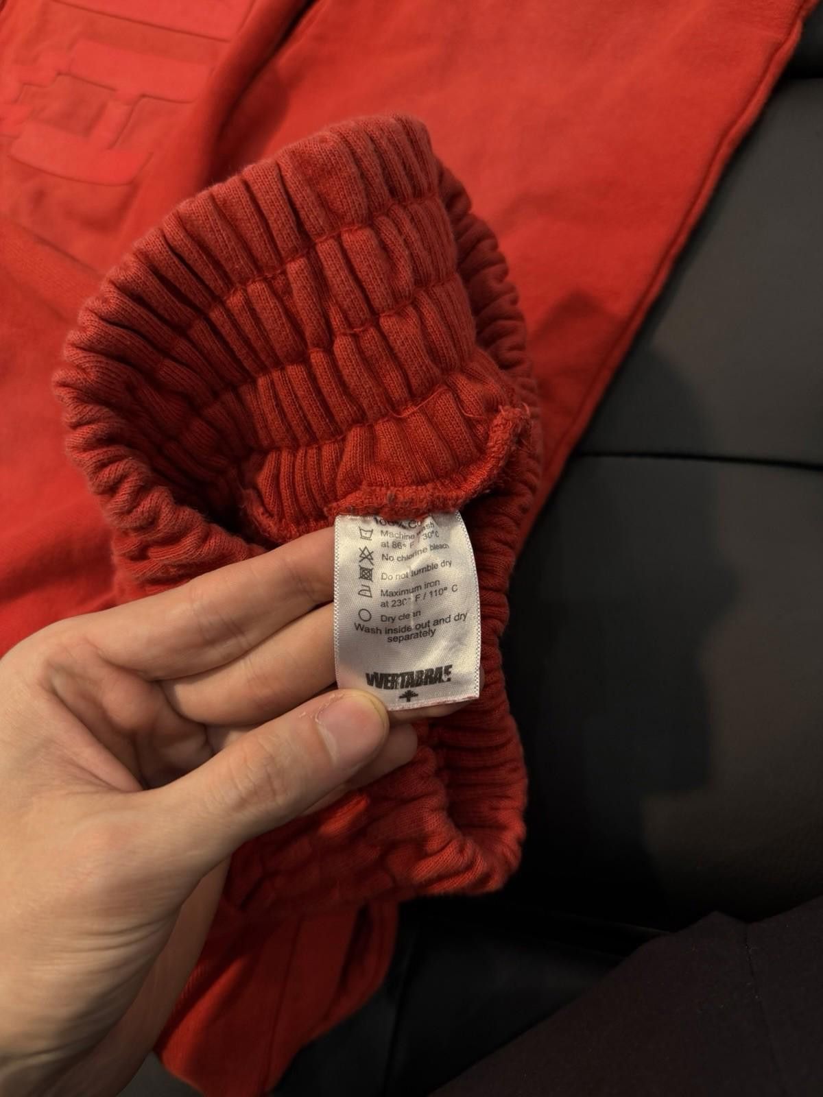 Vertabrae Vertebrae Red Sweatpants Adult Size Small 100% Authentic Size US 30 / EU 46 - 11 Thumbnail