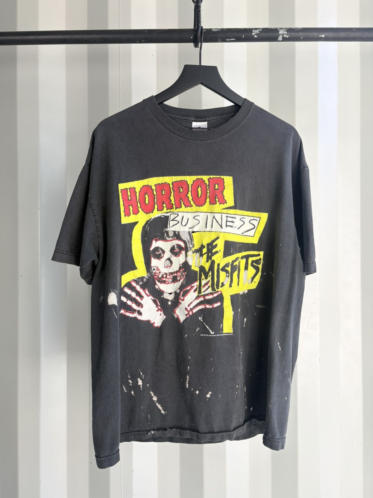Band Tees Vintage Misfits Horror Biz ShirtDistressed Faded GRUNGE Size US XL / EU 56 / 4 - 1 Thumbnail