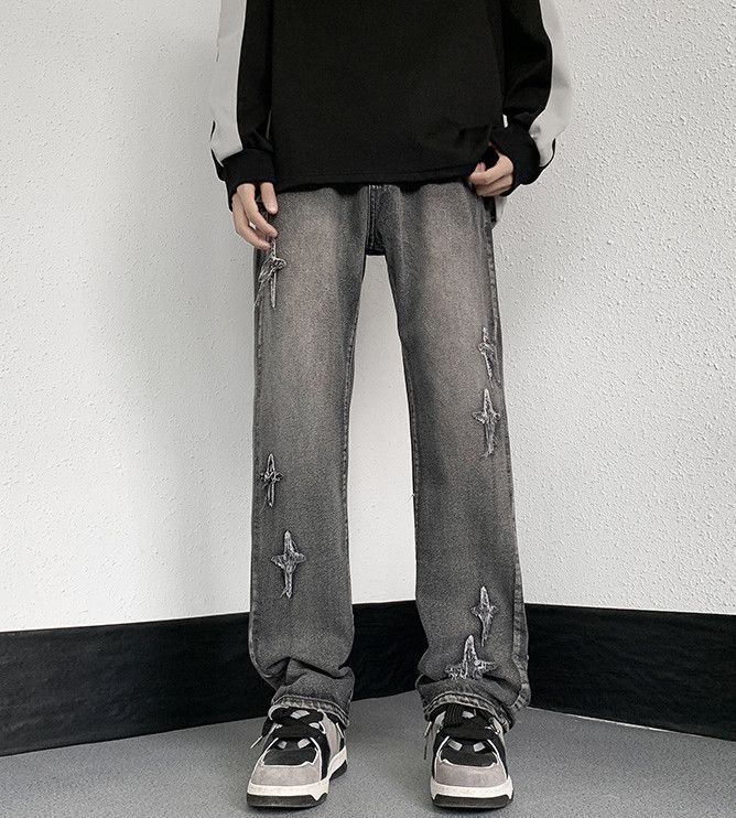 Japanese Brand Men's American high street cross embroidered loose jeans Size US 32 / EU 48 - 1 Thumbnail