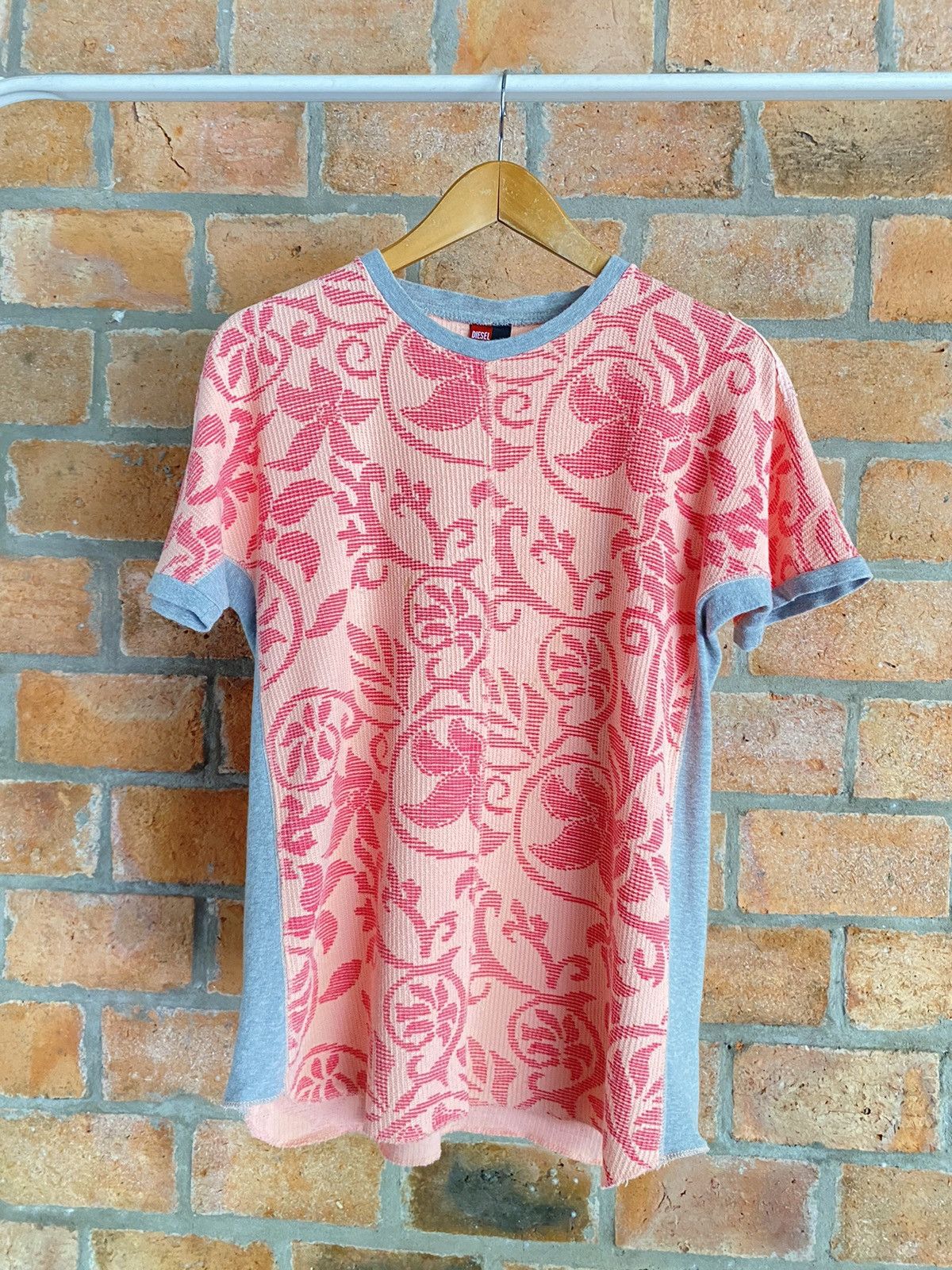 Diesel DIESEL Y2K Floral Knit T-Shirt Size S / US 4 / IT 40 - 24 Thumbnail