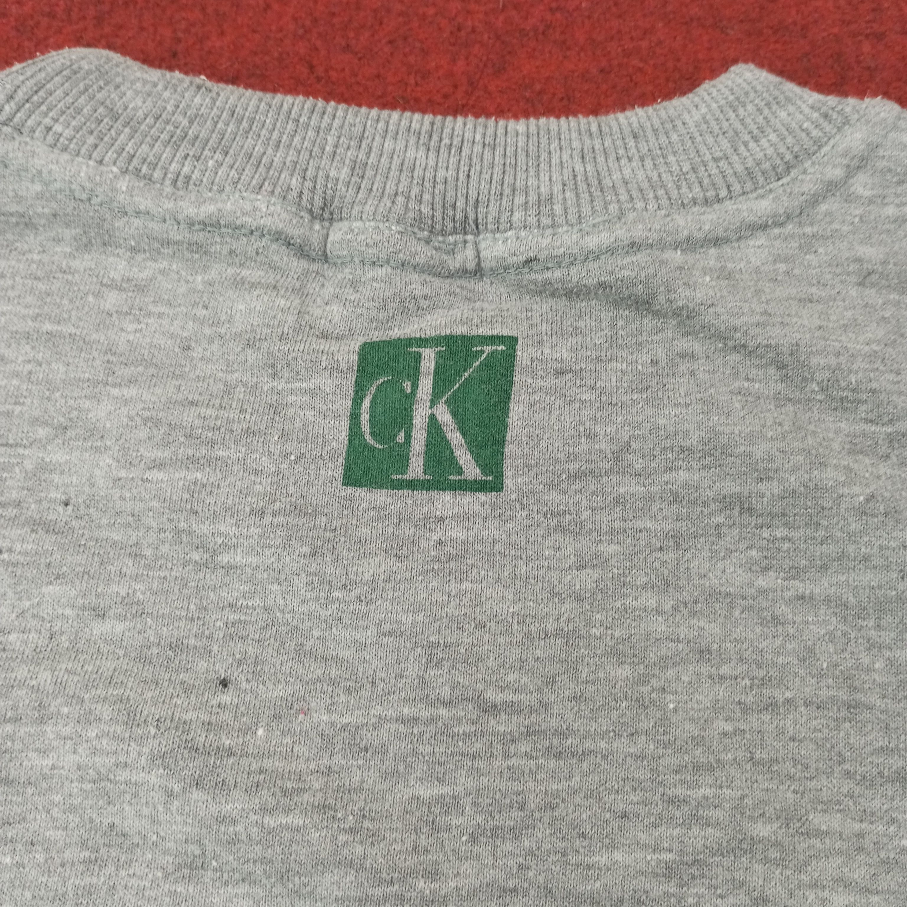 Calvin Klein Calvin Klein Fashion Brand Sweatshirt c251n1 Size US M / EU 48-50 / 2 - 7 Thumbnail