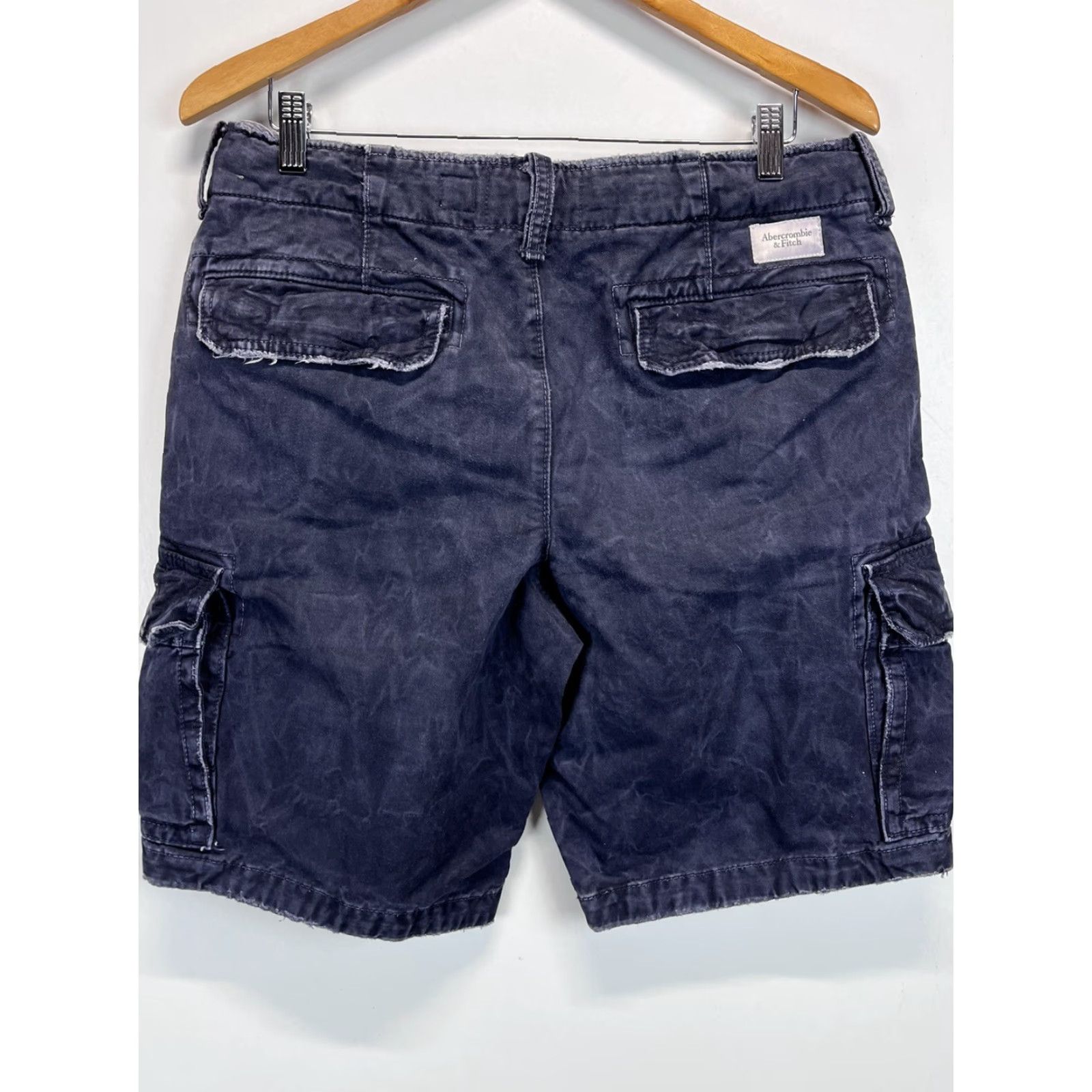 Abercrombie & Fitch VINTAGE Abercrombie & Fitch Cargo Shorts Mens Size 32 Blue Chino Heavy Wash Size US 32 / EU 48 - 2 Thumbnail
