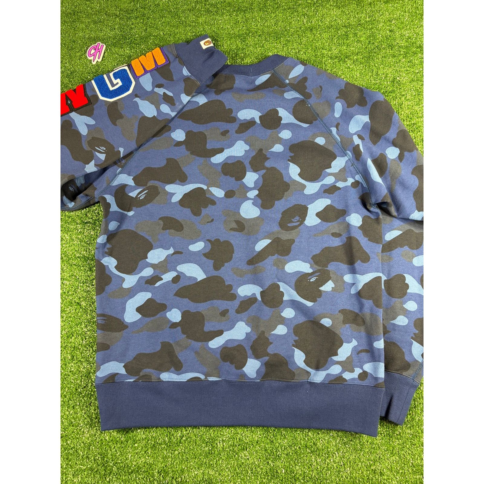 Bape BAPE Color Camo Navy Embroidery Shark Crewneck Large Size US L / EU 52-54 / 3 - 7 Thumbnail
