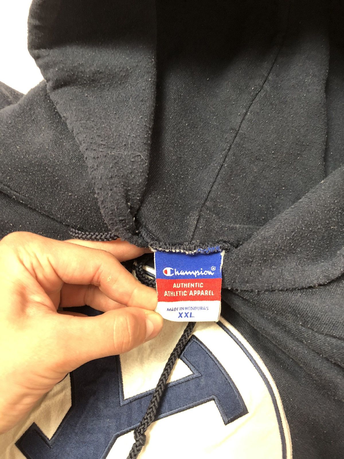 Champion Men's champion hoodie vintage made in USA size Xl y2k casual Size US XL / EU 56 / 4 - 4 Thumbnail