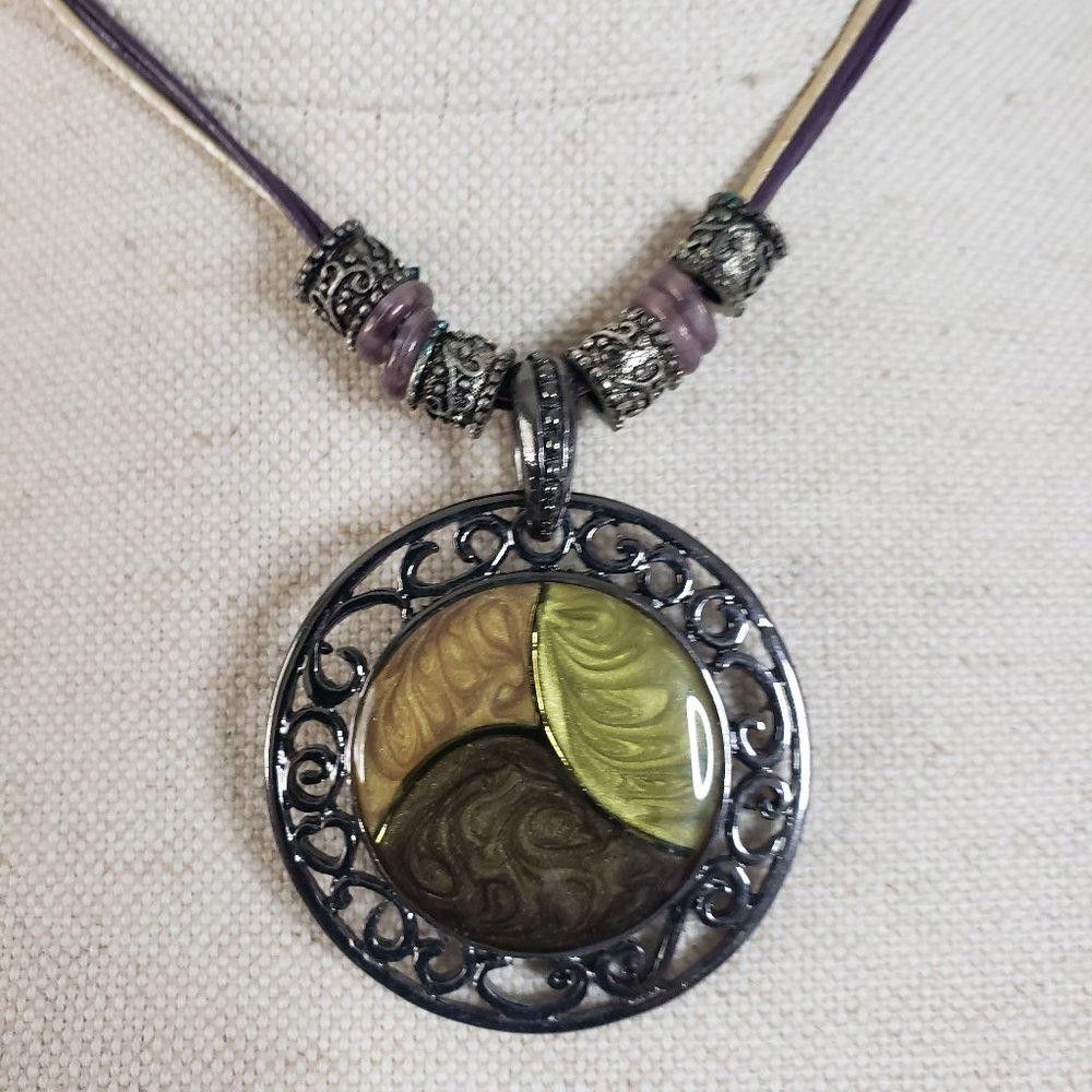 Designer Kenneth Cole Green & Gunmetal Leather Cord Necklace 18" Size ONE SIZE - 1 Thumbnail