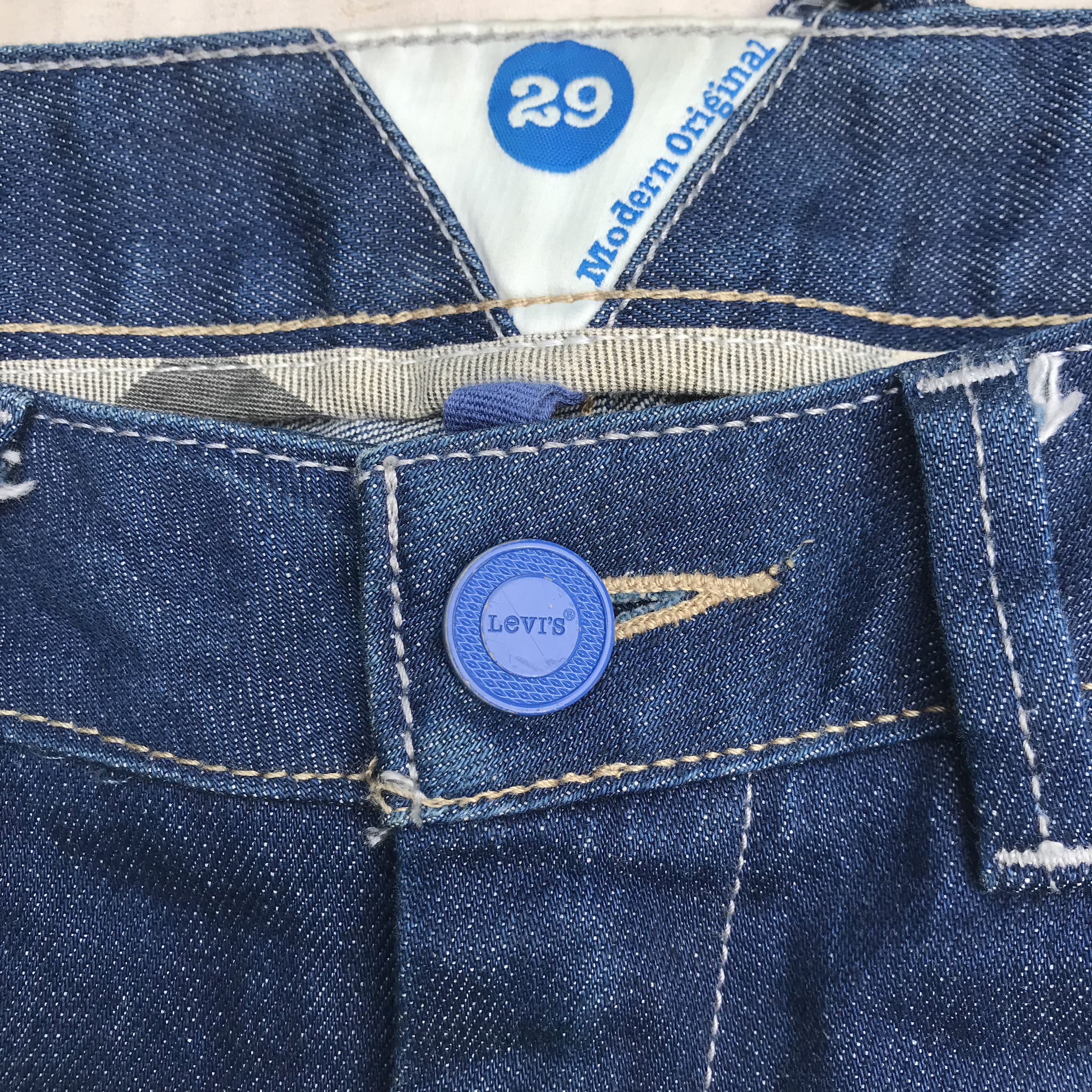 Levi's Vintage Levis Selvedge denim Modern original edition Size US 29 - 5 Thumbnail
