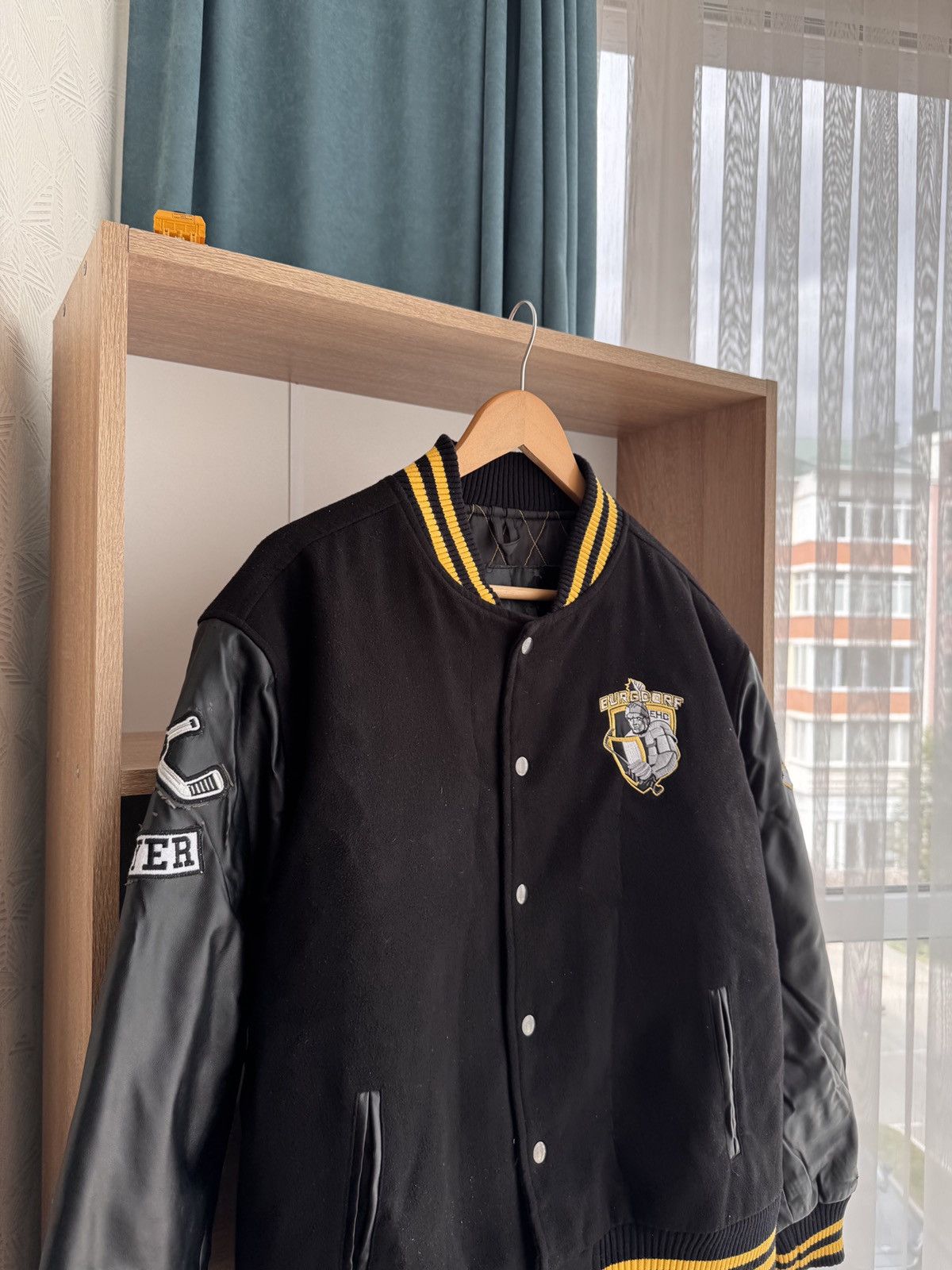 NHL × Vintage Vintage Burgdorf EHC Black University Varsity Bomber Jacket Size US M / EU 48-50 / 2 - 6 Thumbnail