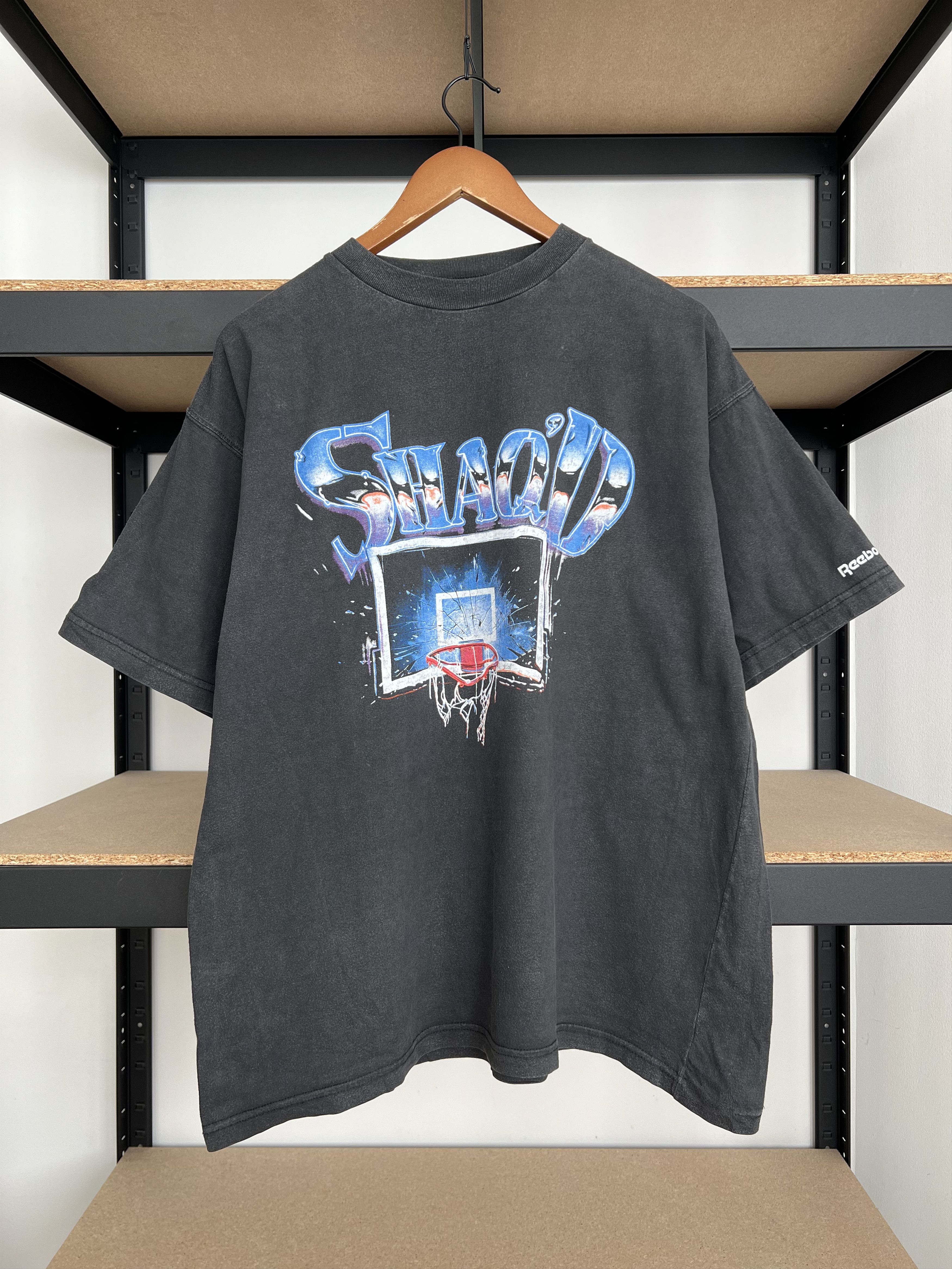 Reebok Vintage 90s Shaquille O'Neal Shaq Reebok NBA Black T-shirt Size US XL / EU 56 / 4 - 1 Thumbnail