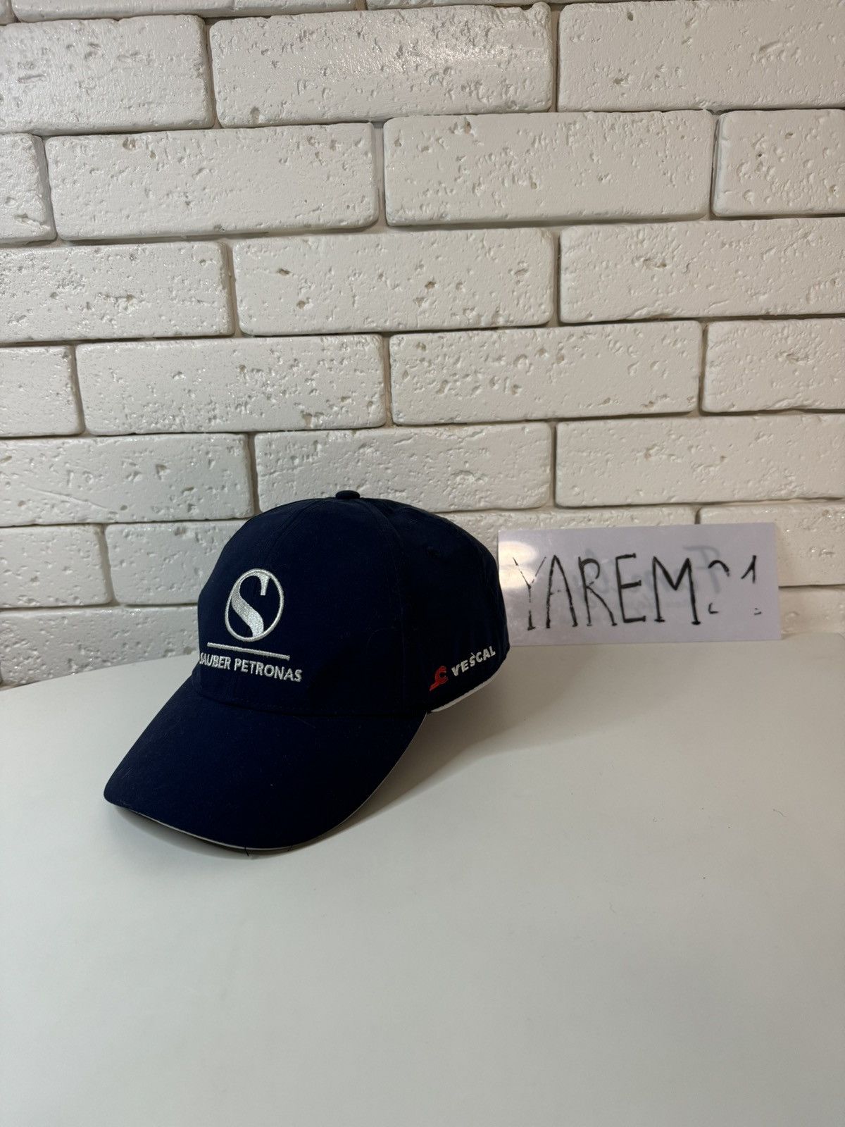Vintage Sauber Petronas cap hat Size ONE SIZE - 1 Thumbnail
