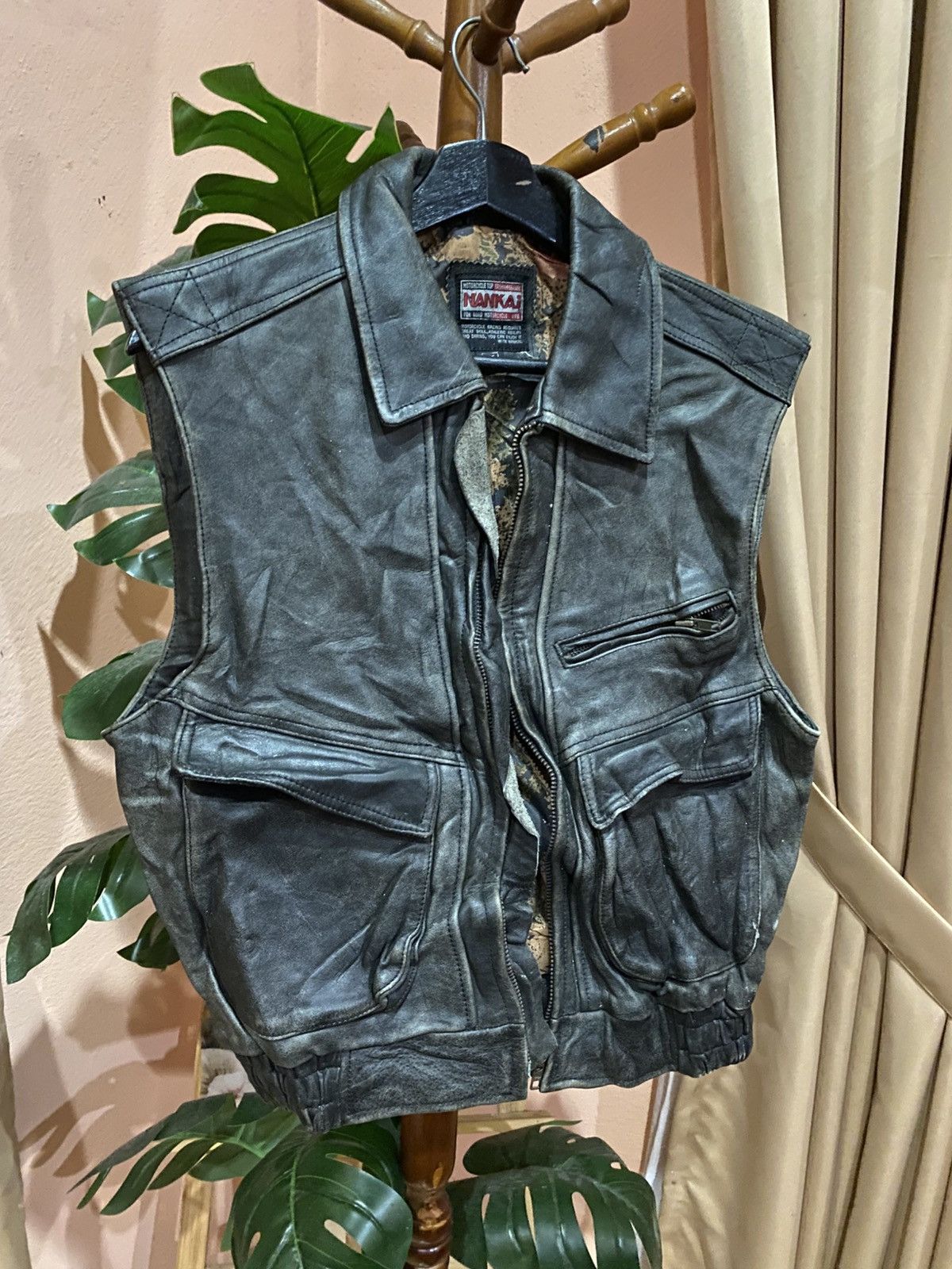 Japanese Brand Vintage NANKAI Leather Motorcycle Vest Black 90s Japan Size US L / EU 52-54 / 3 - 3 Thumbnail