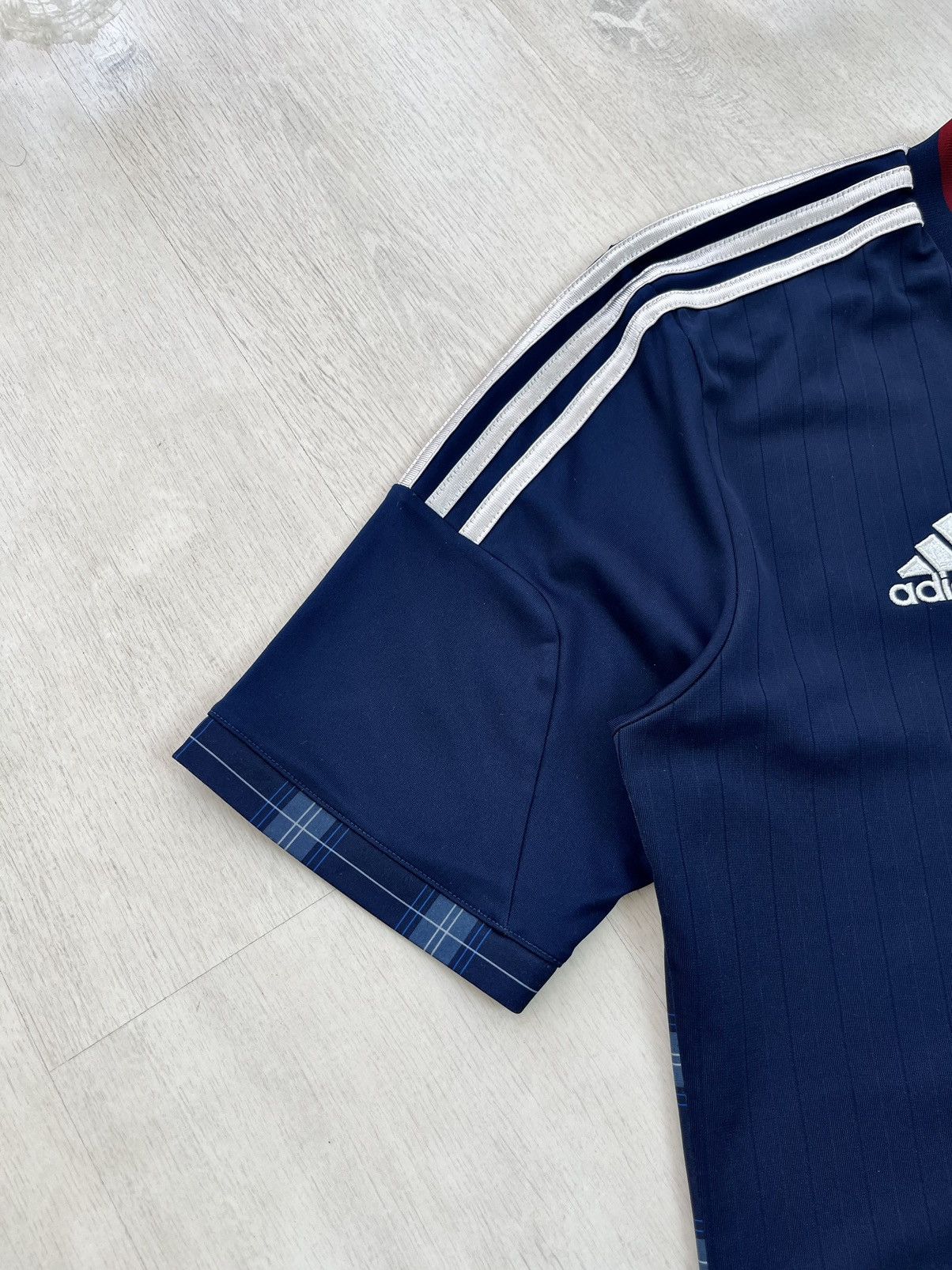 Adidas Adidas Scotland Soccer Jersey 2014/2015 Football Jersey Size US M / EU 48-50 / 2 - 5 Thumbnail