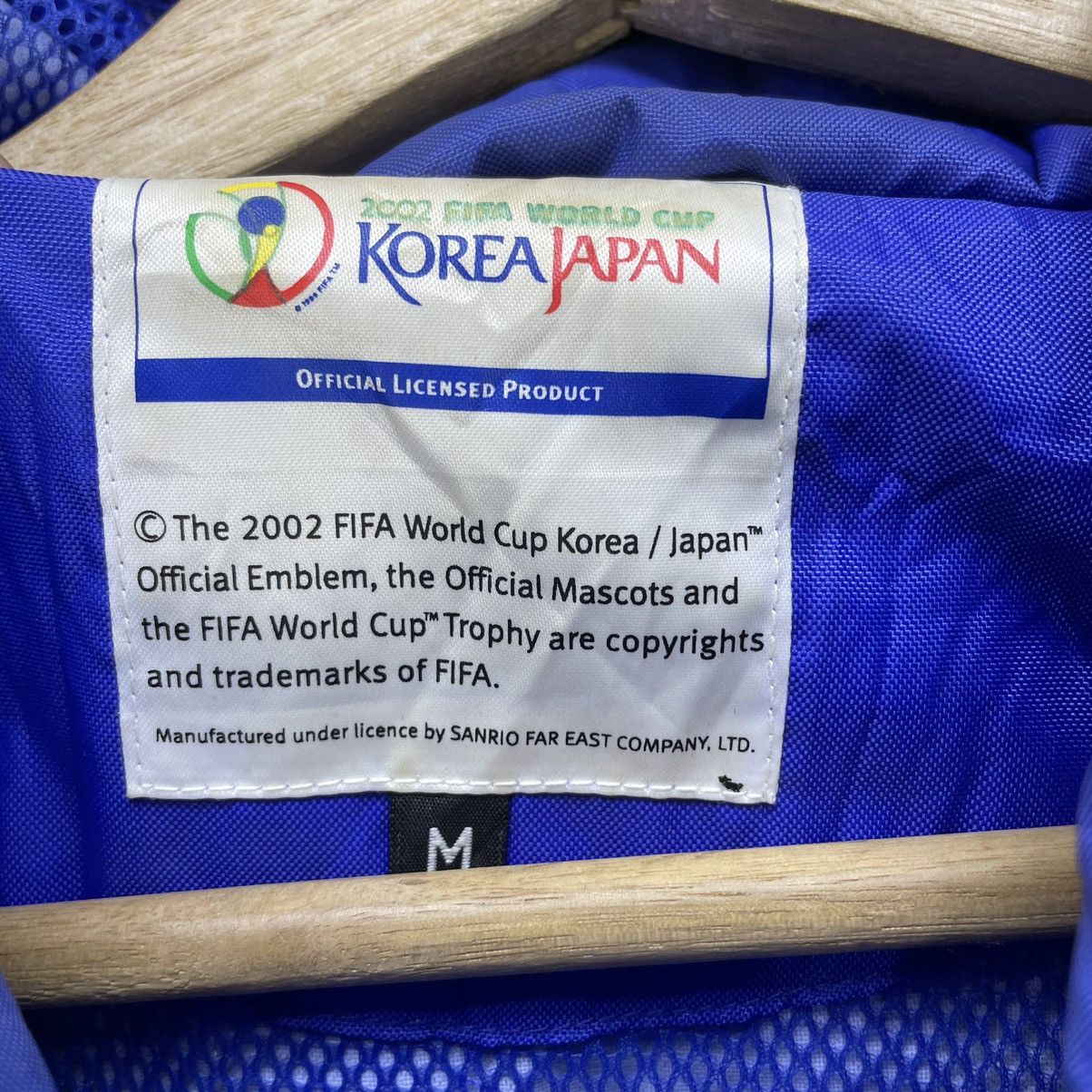 Japanese Brand Vintage Fifa World 2002 Korea Japan Light Jacket Size US L / EU 52-54 / 3 - 8 Thumbnail
