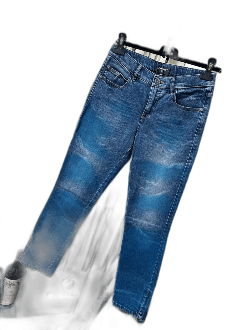 Chanel Chanel Blue Gradient Denim Jeans Size 38 Size 38" / US 16 / IT 52 - 1 Thumbnail