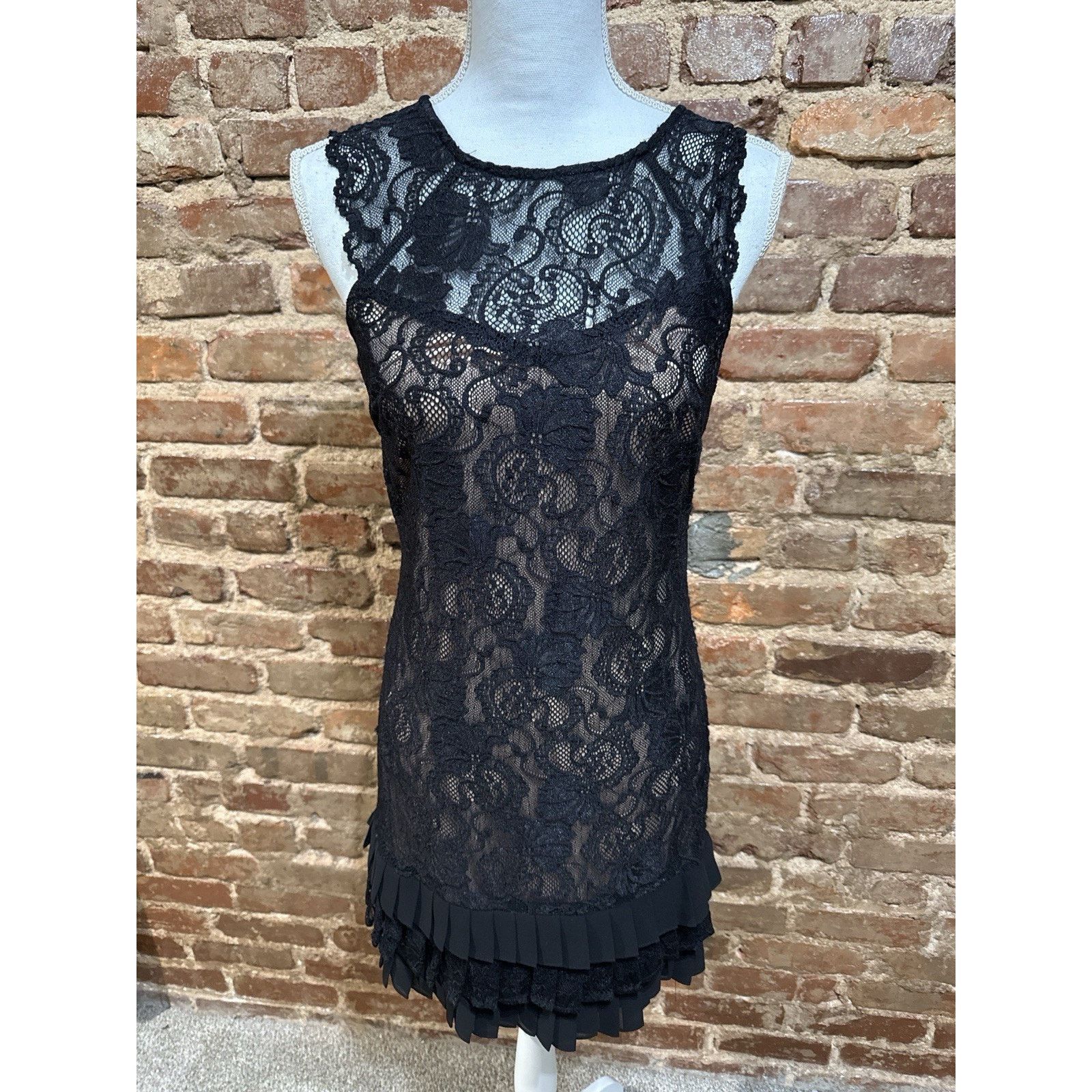 Other Black Nude Lace Ruffled Hem Dress Sz 4 Whimsy Goth Fairy LBD Size S / US 4 / IT 40 - 3 Thumbnail