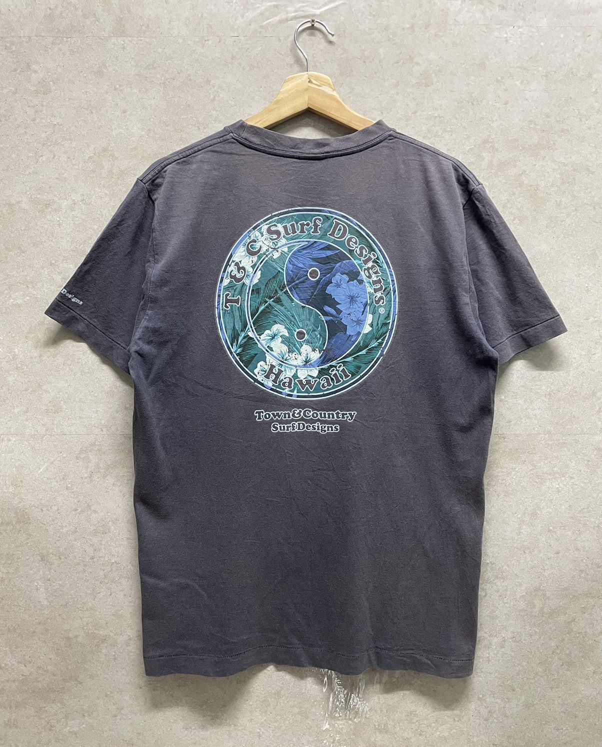 Vintage Vintage 90s T&C Surf Hawaii Tee Size US M / EU 48-50 / 2 - 4 Thumbnail